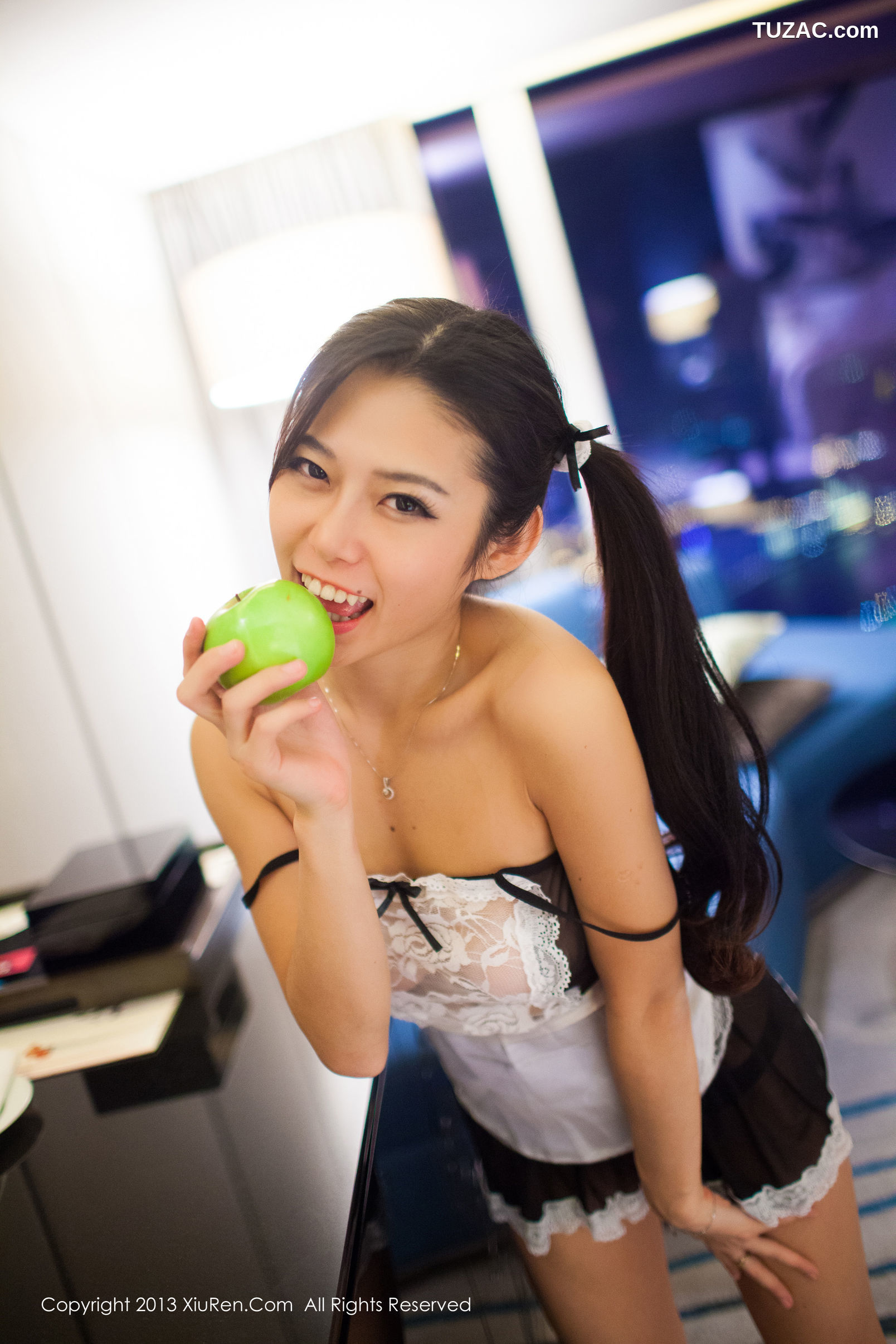 XiuRen秀人网-076-Luvian本能-《四季酒店篇》-2013.12.31