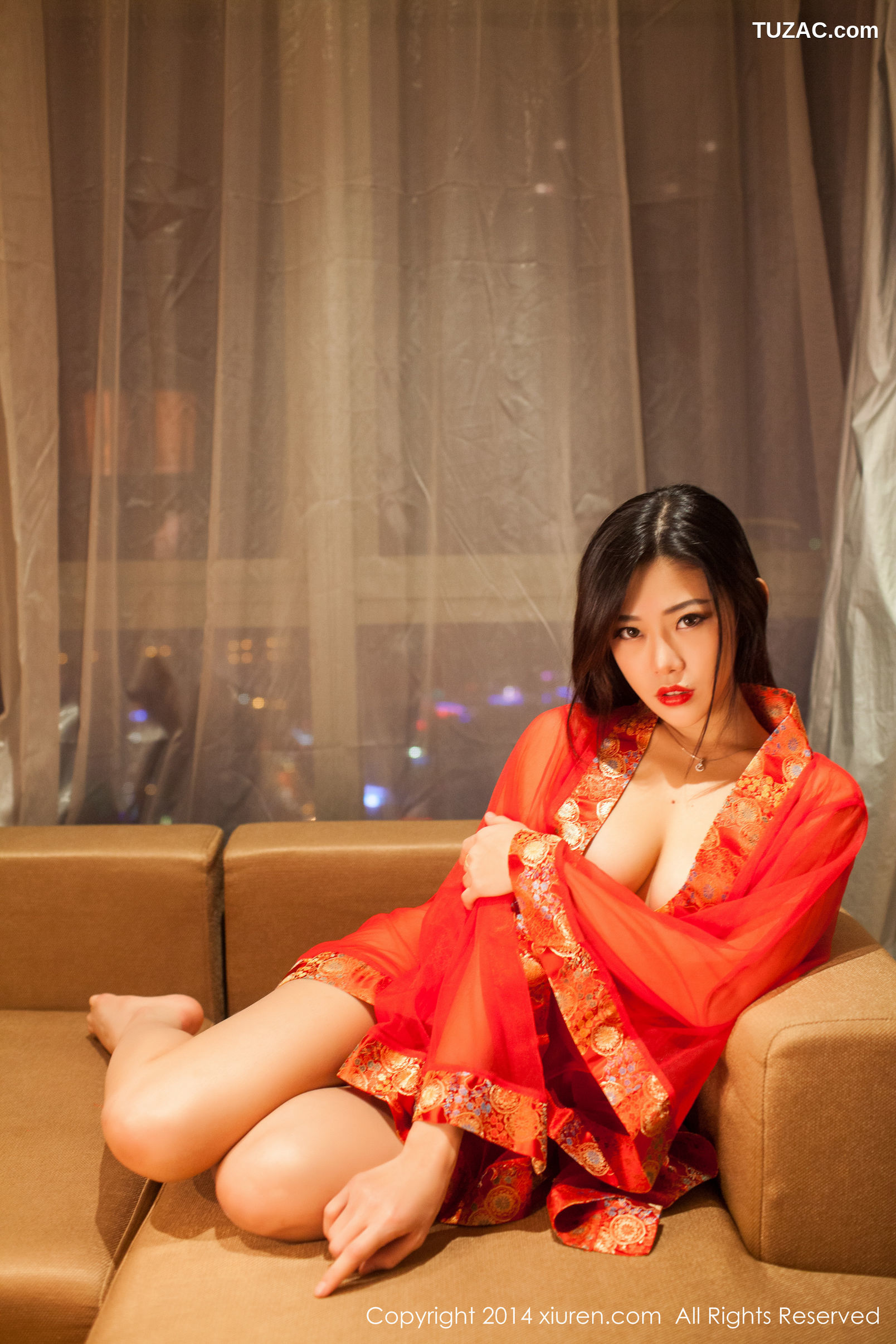 XiuRen秀人网-097-Luvian本能-《新春主题》-2014.02.04