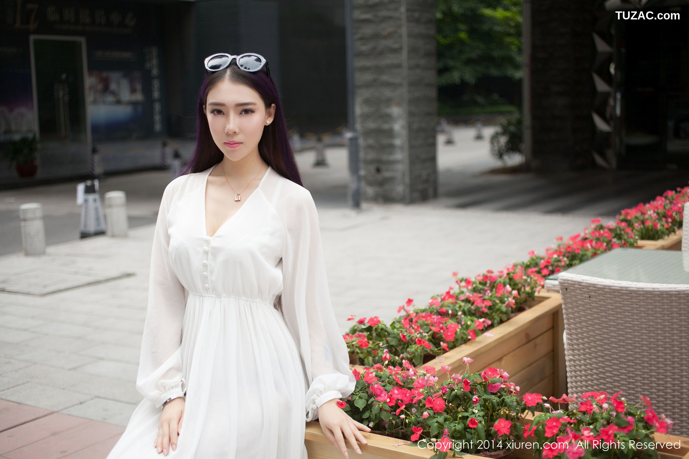 XiuRen秀人网-131-夢娜Vanessa-《款款而来的特级女神》-2014.04.29