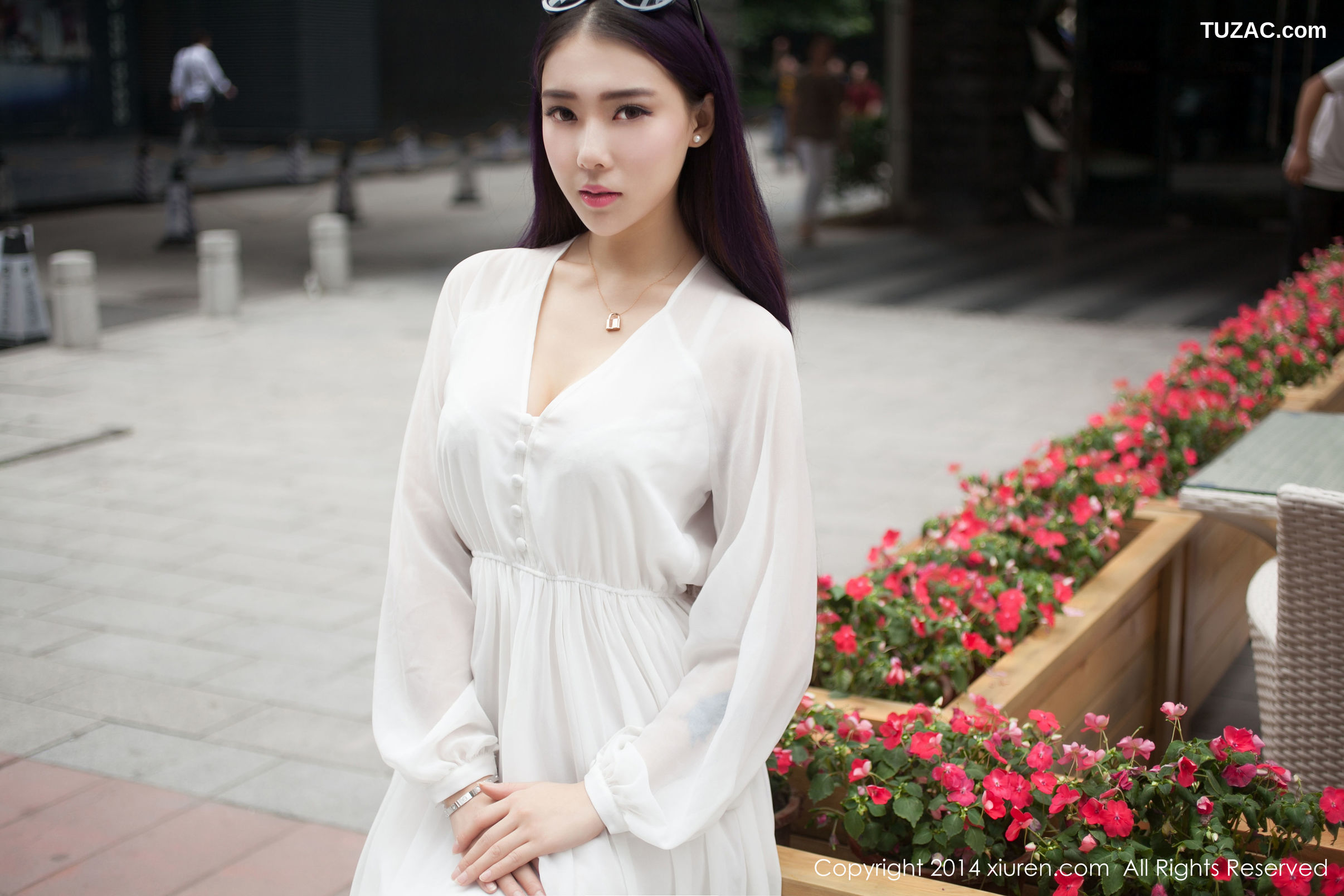 XiuRen秀人网-131-夢娜Vanessa-《款款而来的特级女神》-2014.04.29