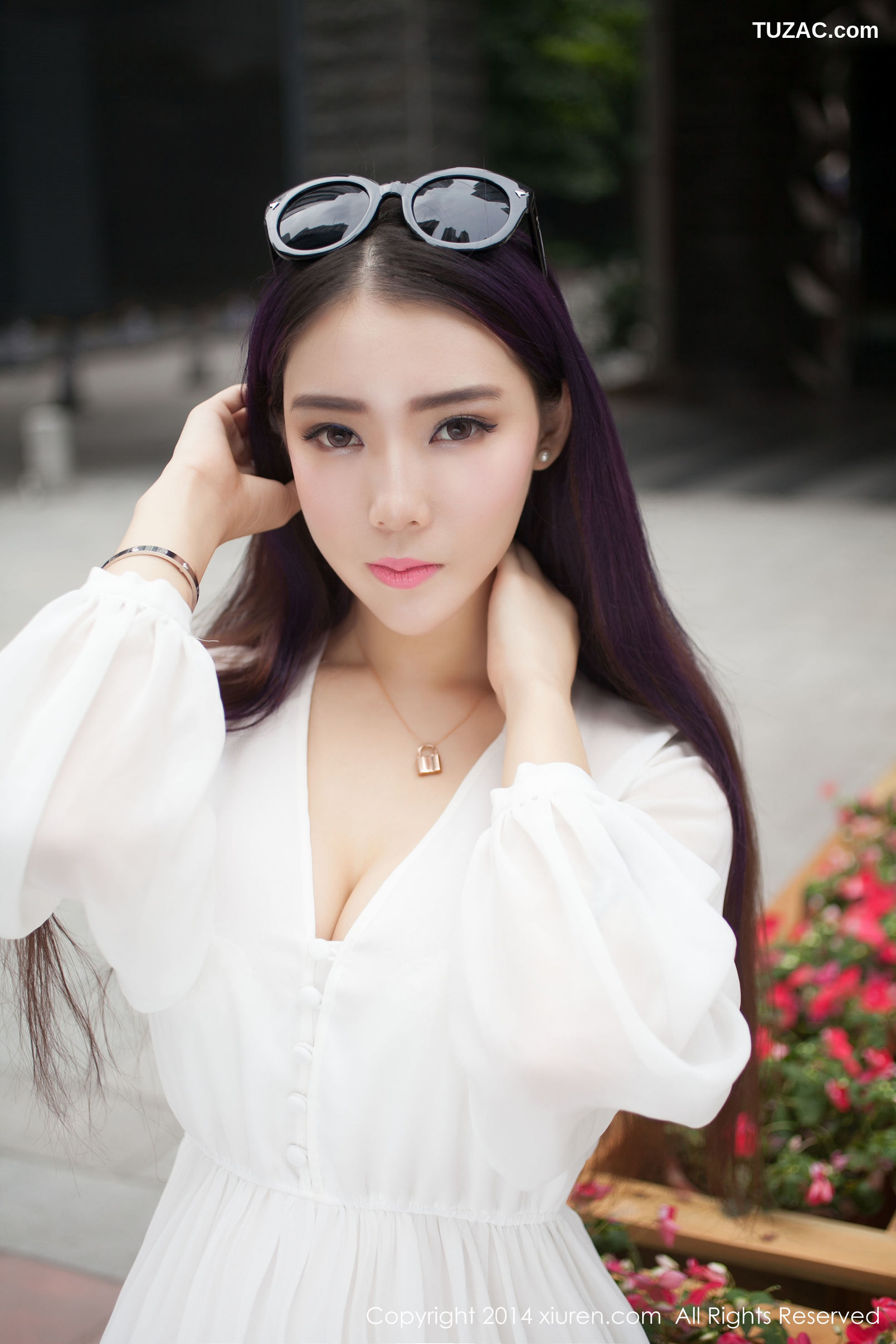 XiuRen秀人网-131-夢娜Vanessa-《款款而来的特级女神》-2014.04.29