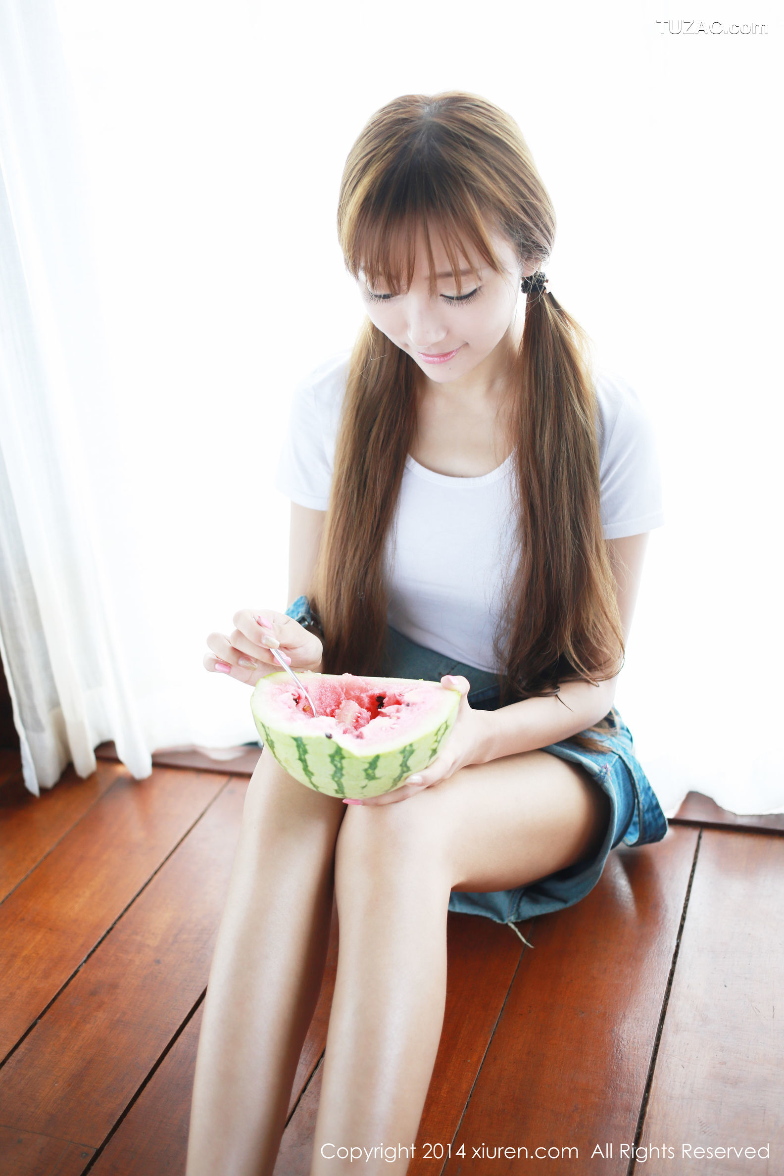 XiuRen秀人网-162-王馨瑶-《三亚旅拍最后一套》-2014.06.21