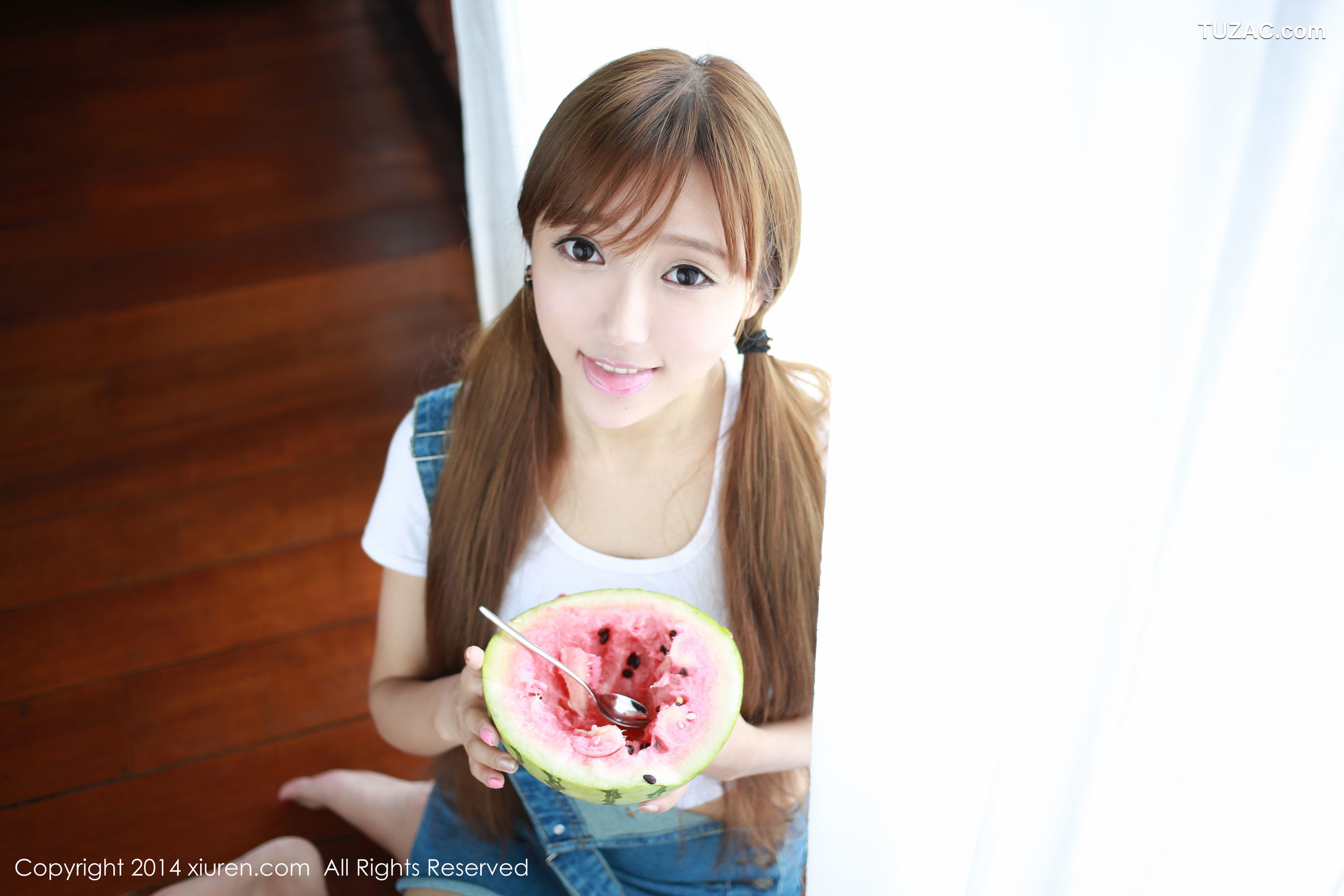 XiuRen秀人网-162-王馨瑶-《三亚旅拍最后一套》-2014.06.21