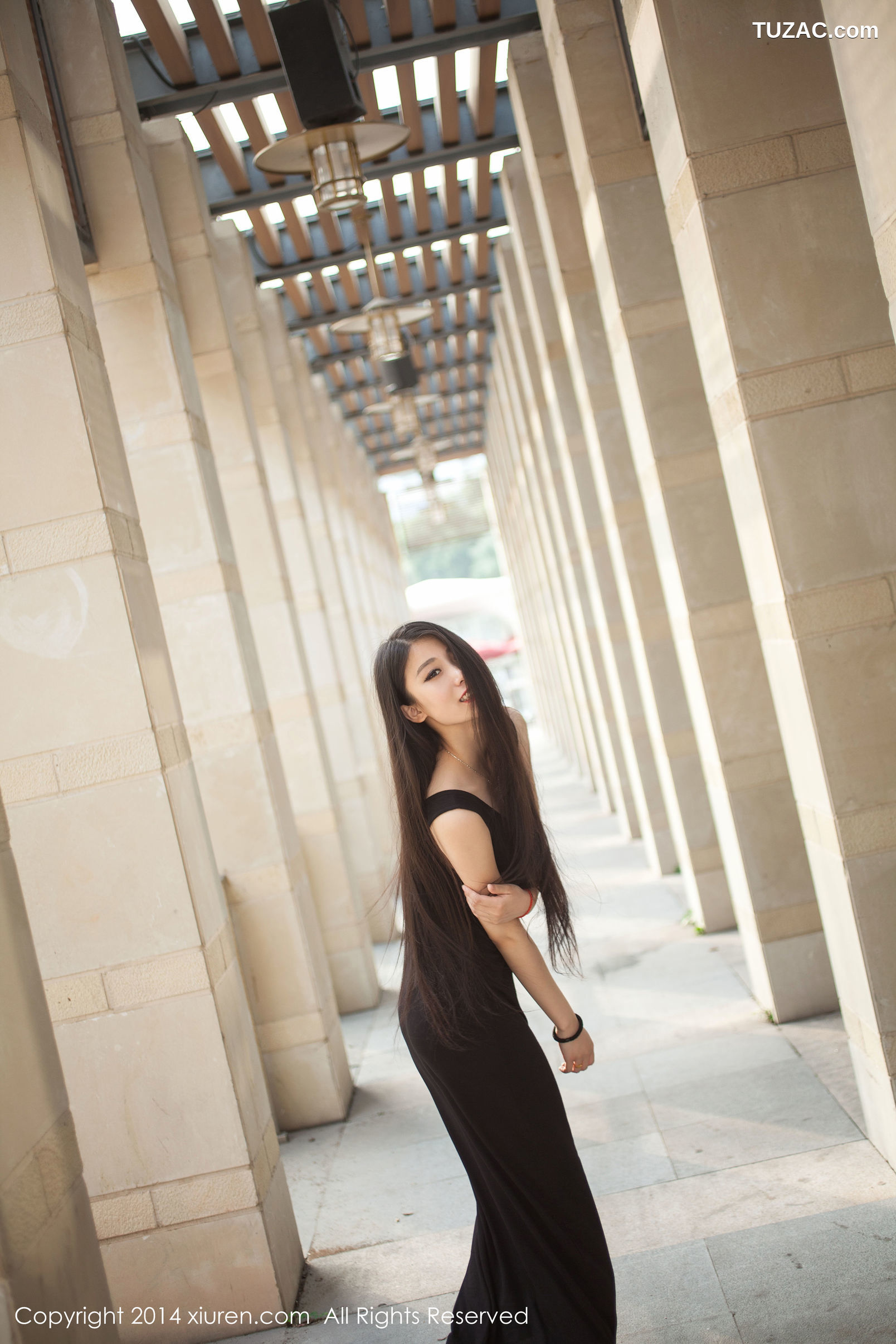 XiuRen秀人网-169-战姝羽-无敌美臀妹子-2014.07.03