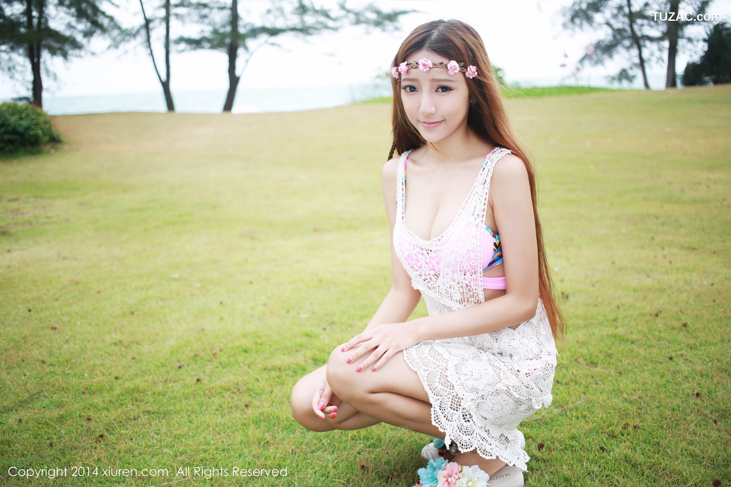 XiuRen秀人网-192-王馨瑶-《室外泳池-室内浴室》-2014.08.01