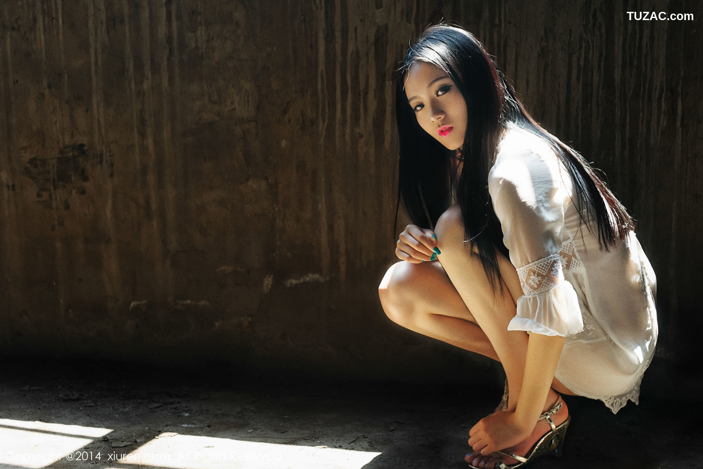 XiuRen秀人网-211-Yoyo苏小苏-《人体艺术》-2014.09.07