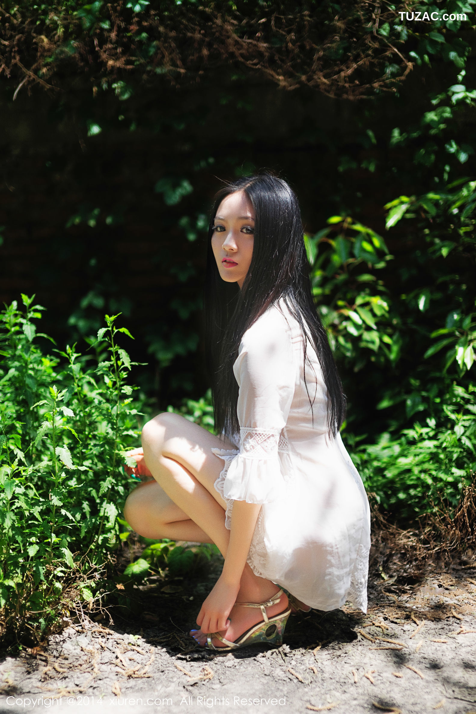 XiuRen秀人网-211-Yoyo苏小苏-《人体艺术》-2014.09.07