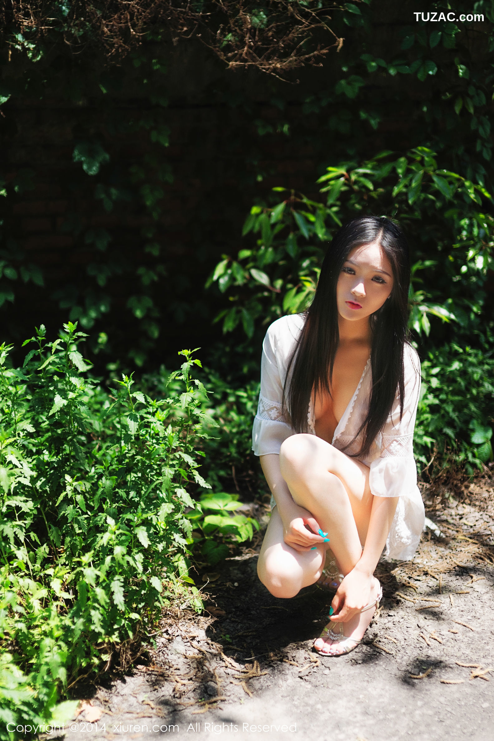 XiuRen秀人网-211-Yoyo苏小苏-《人体艺术》-2014.09.07