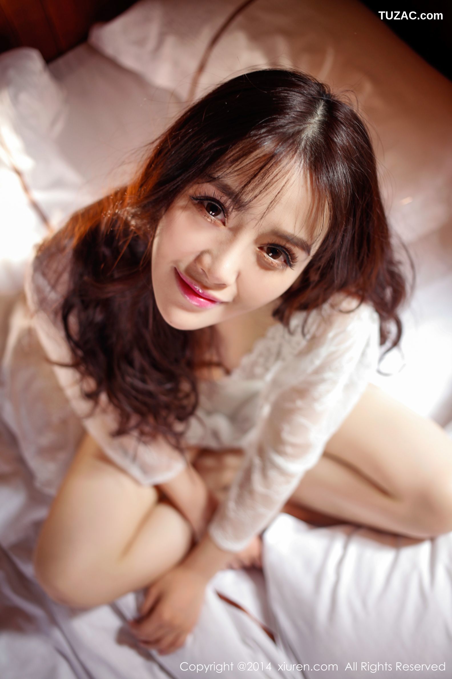 XiuRen秀人网-225-高溜Milkcat-《蕾丝-运动装》-2014.10.16