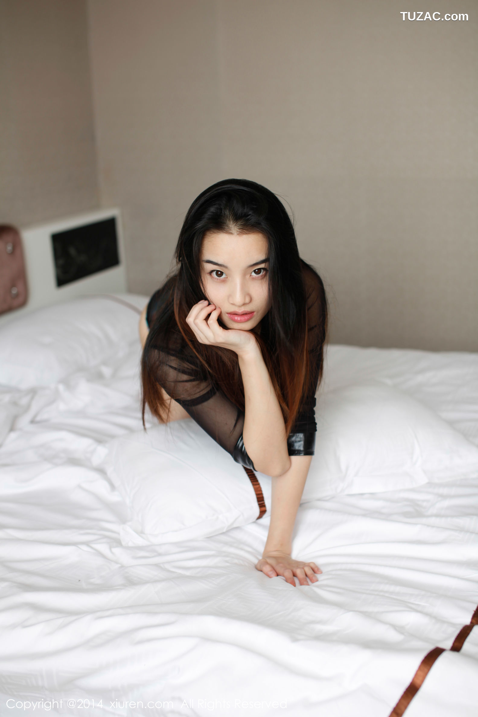 XiuRen秀人网-240-洁儿Sookie-《Mm从头笑答尾-私房系列》-2014.11.15