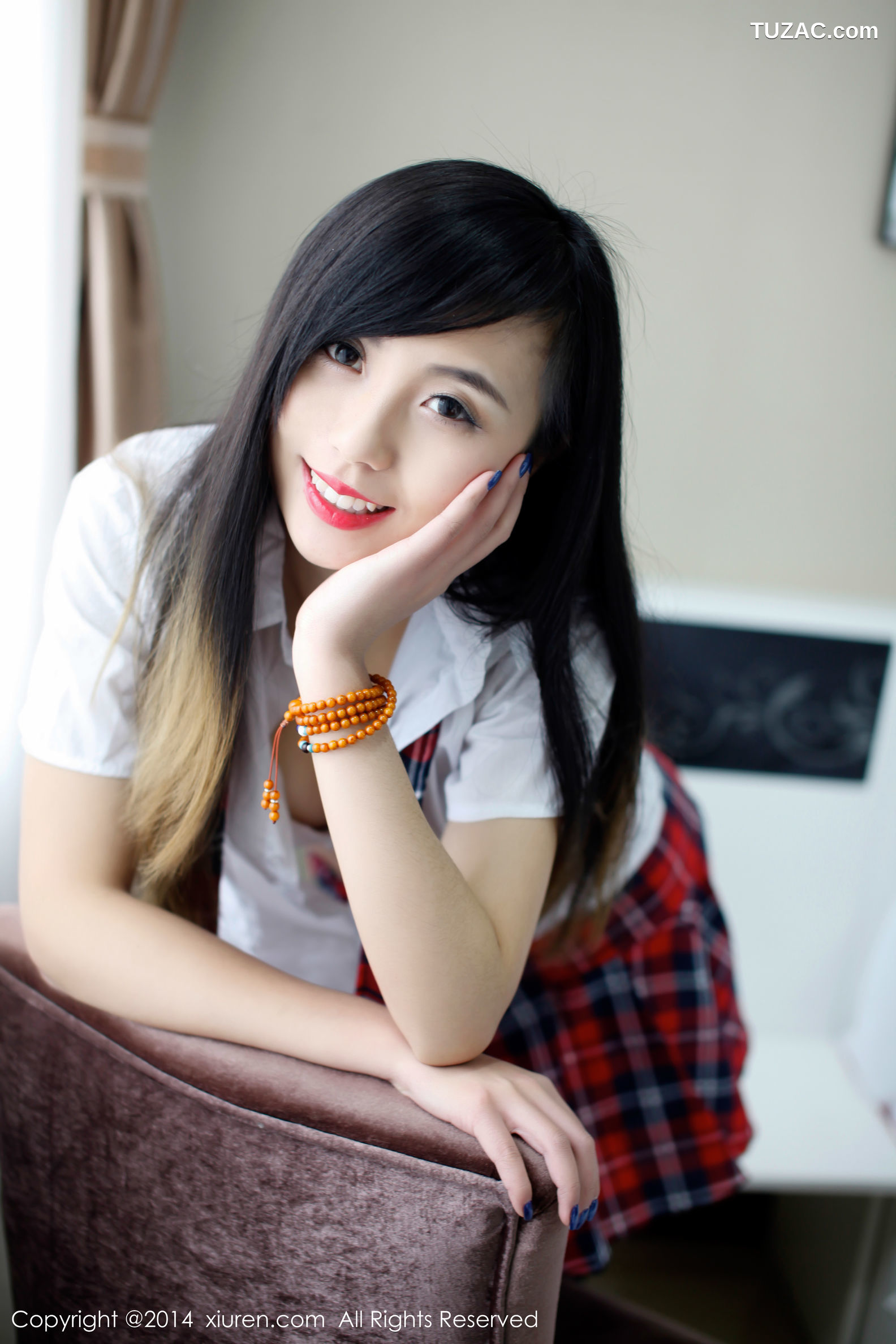 XiuRen秀人网-254-谢忱倬-甜美新人模特性感写真-2014.12.14