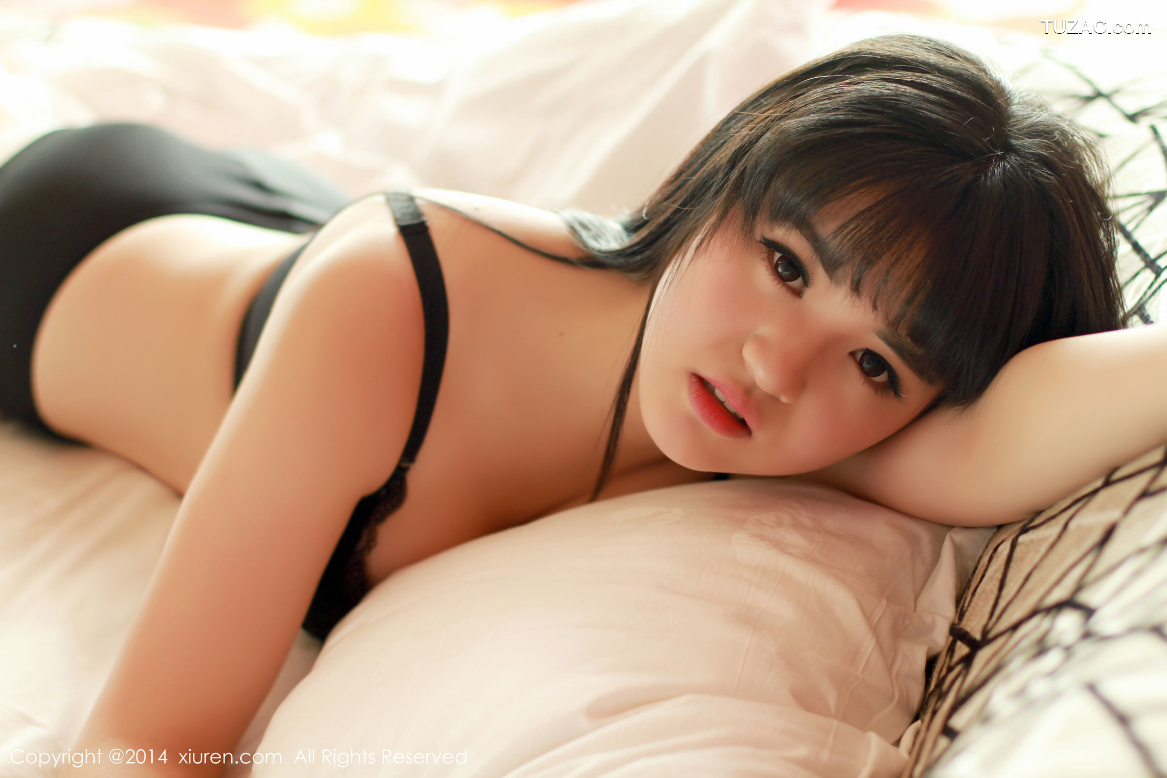 XiuRen秀人网-261-旭儿-F罩杯妹子-2014.12.27