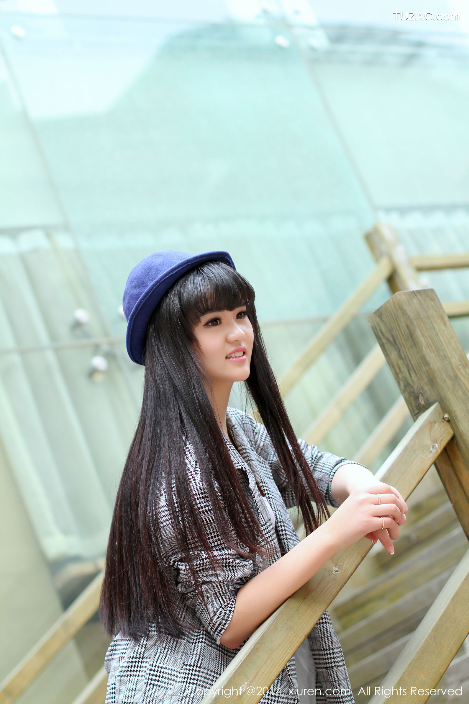 XiuRen秀人网-261-旭儿-F罩杯妹子-2014.12.27