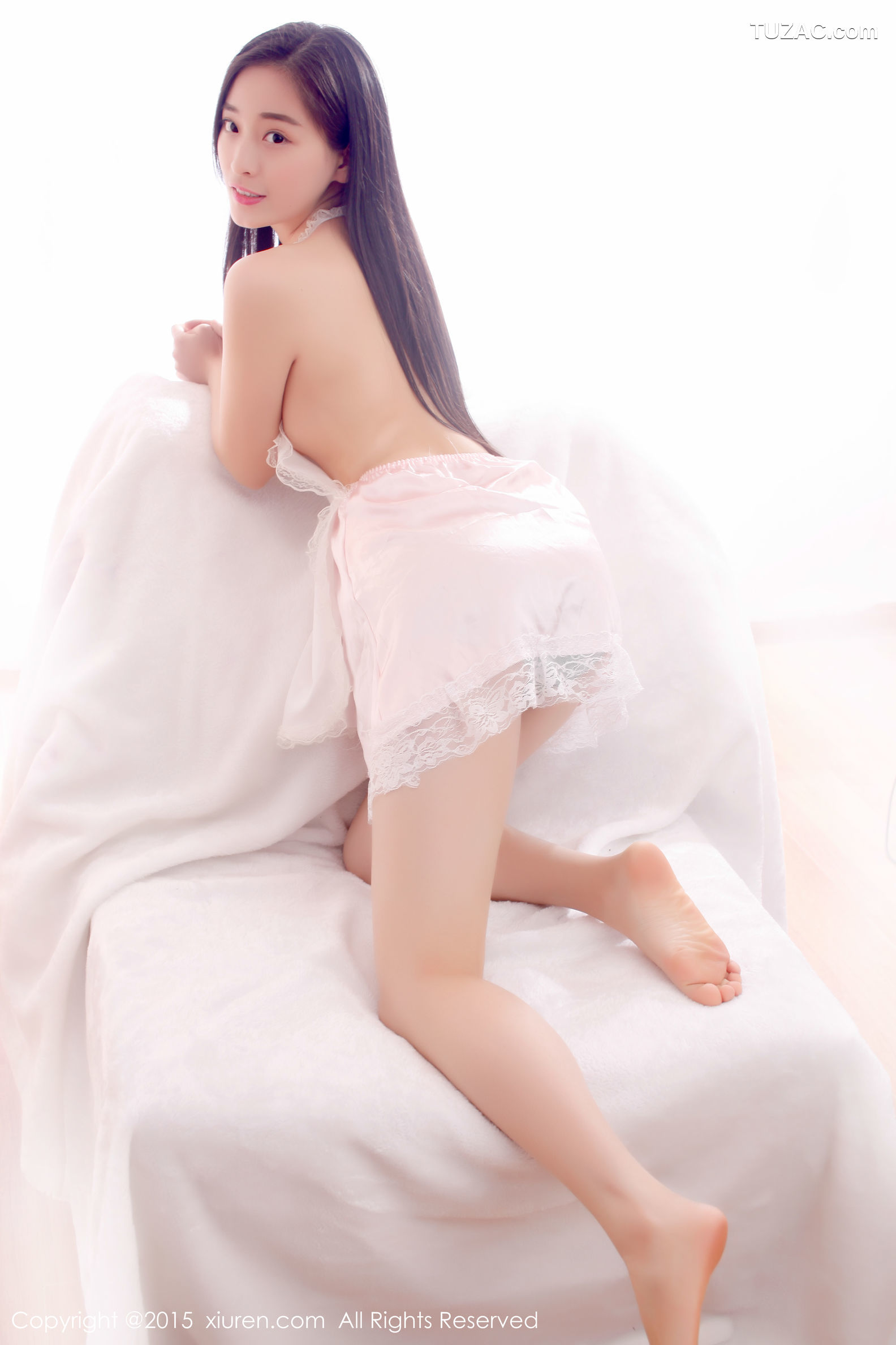 XiuRen秀人网-283-乔伊Joy2014-《火辣私房》-2015.01.25