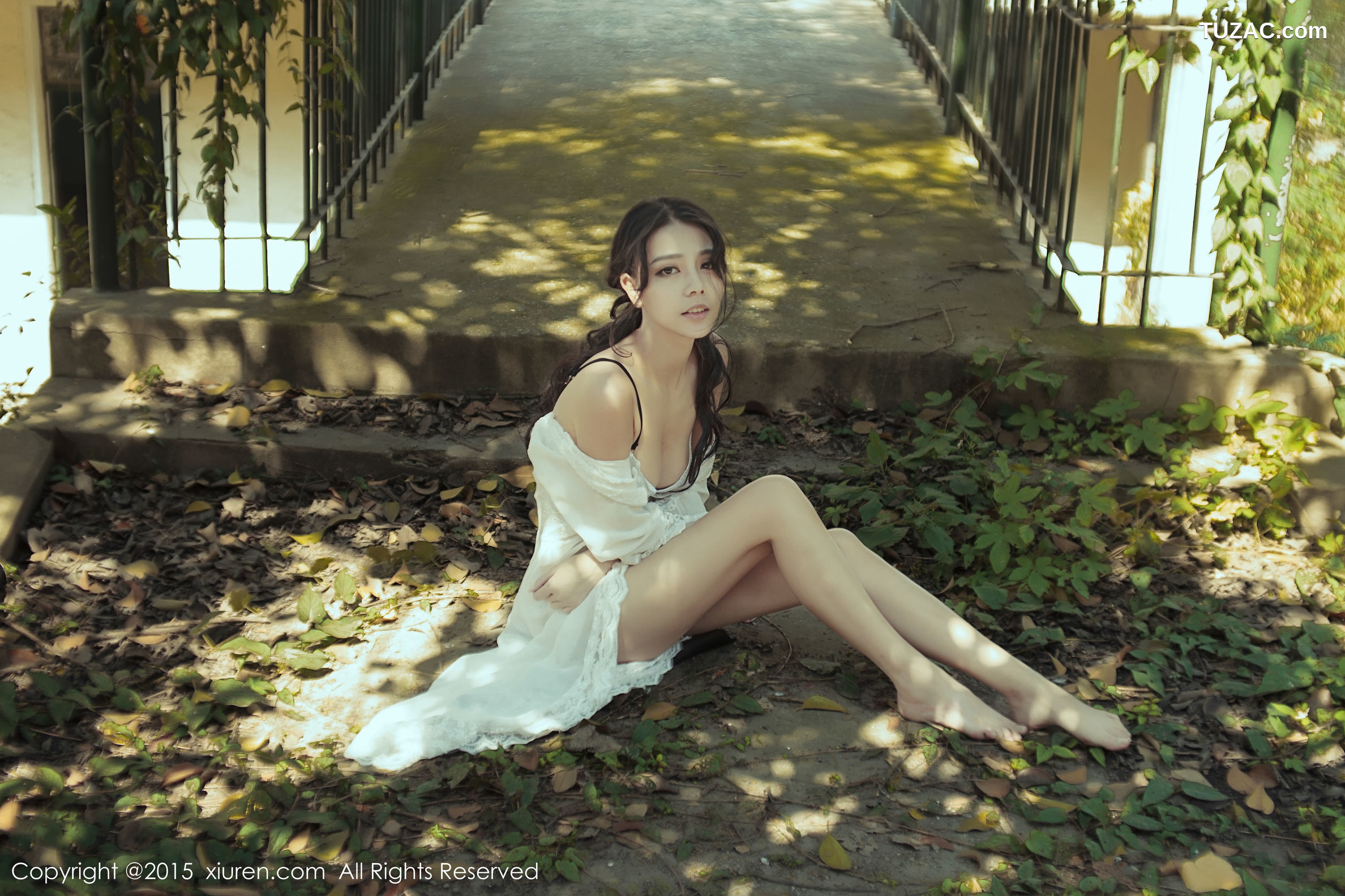 XiuRen秀人网-297-Honeyal-《LOve-Potion》-2015.02.12