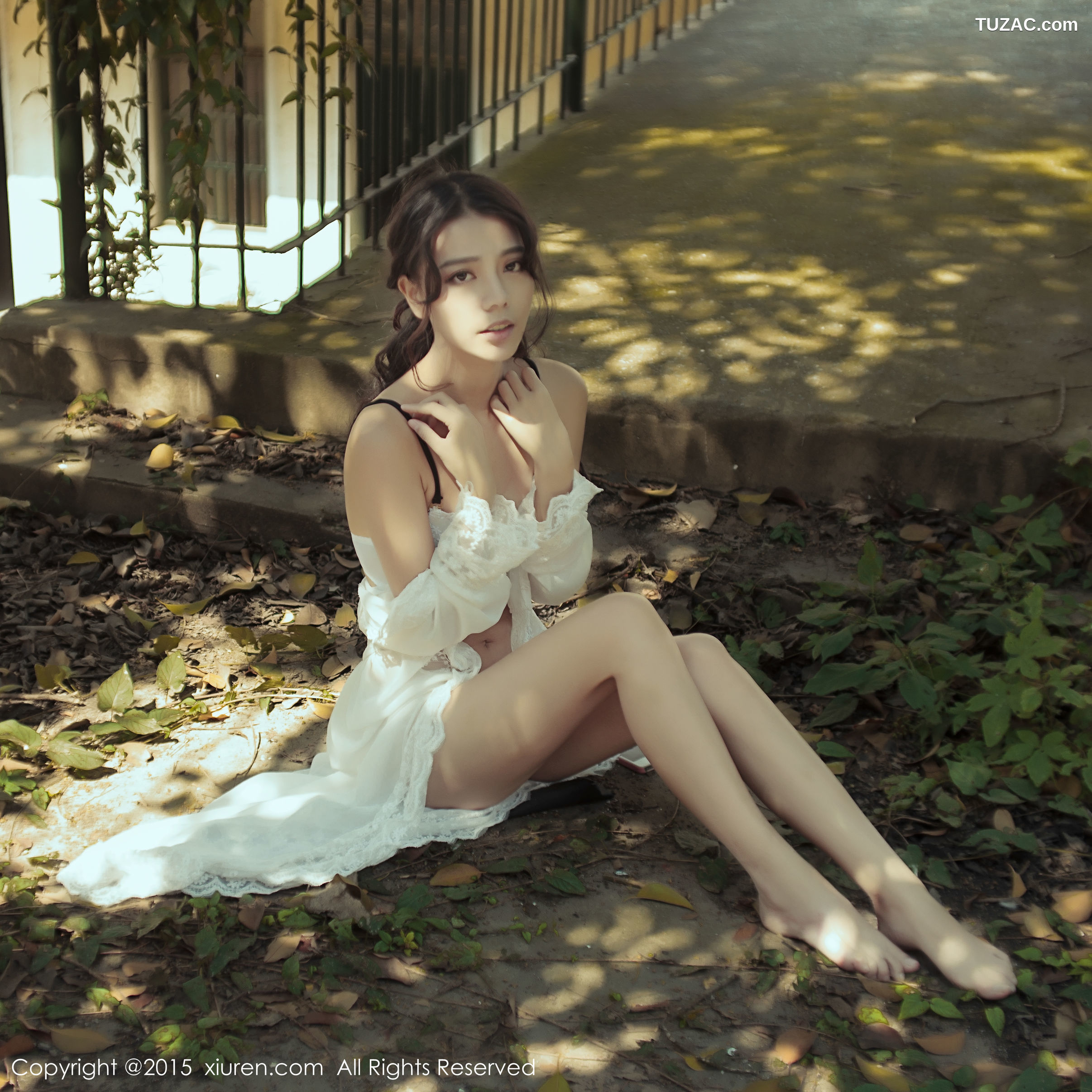 XiuRen秀人网-297-Honeyal-《LOve-Potion》-2015.02.12