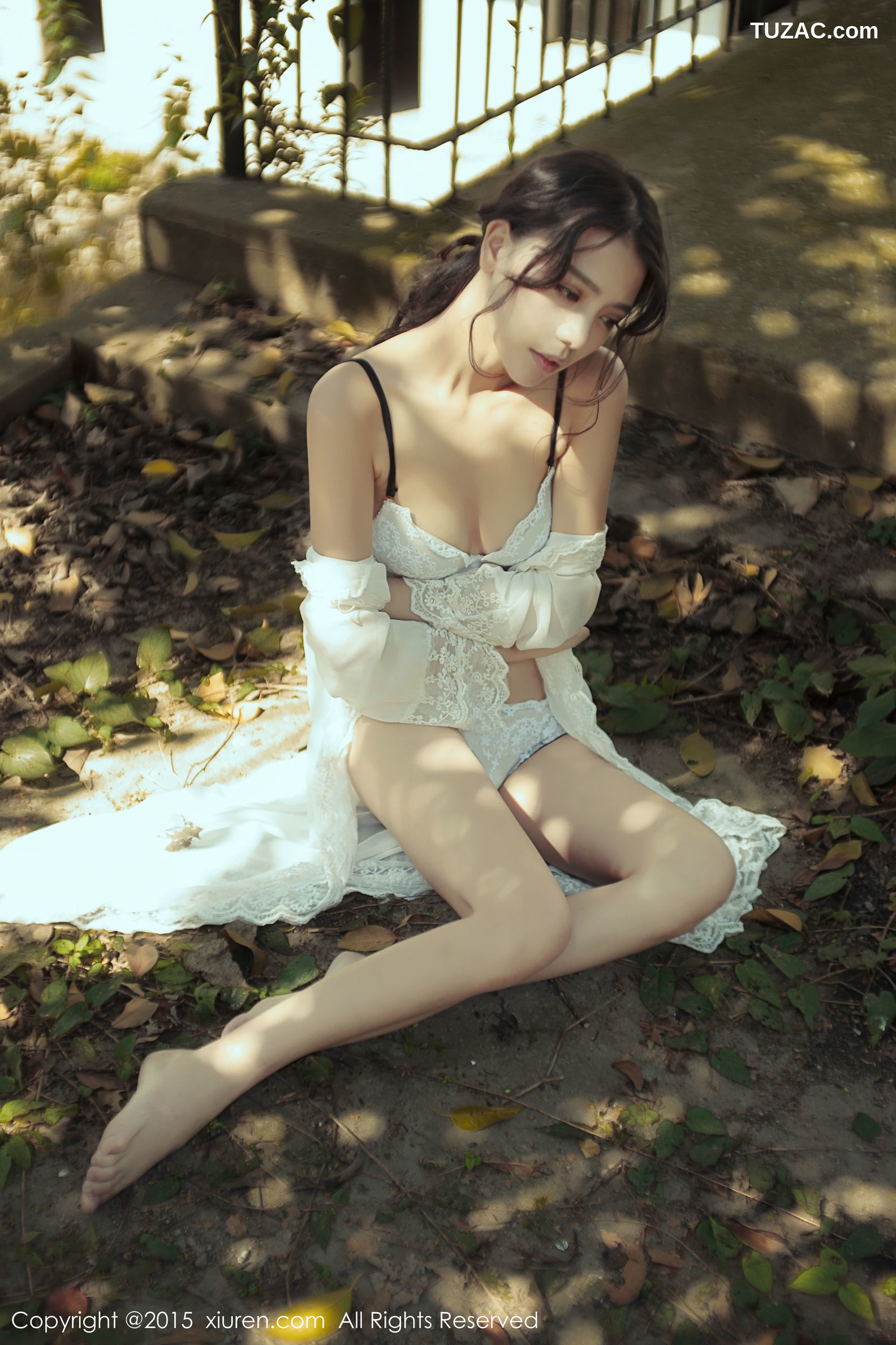 XiuRen秀人网-297-Honeyal-《LOve-Potion》-2015.02.12