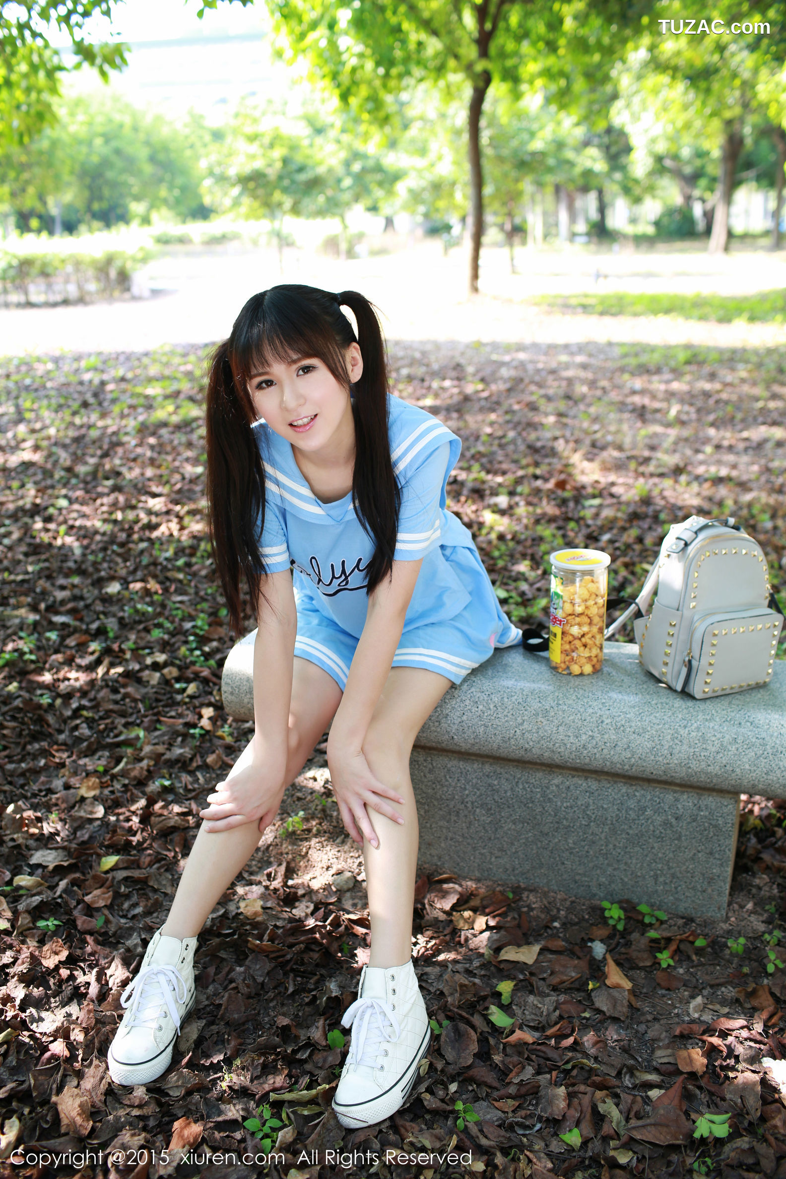 XiuRen秀人网-387-唐雨辰Tyc-《广州大学城野外》-2015.08.27