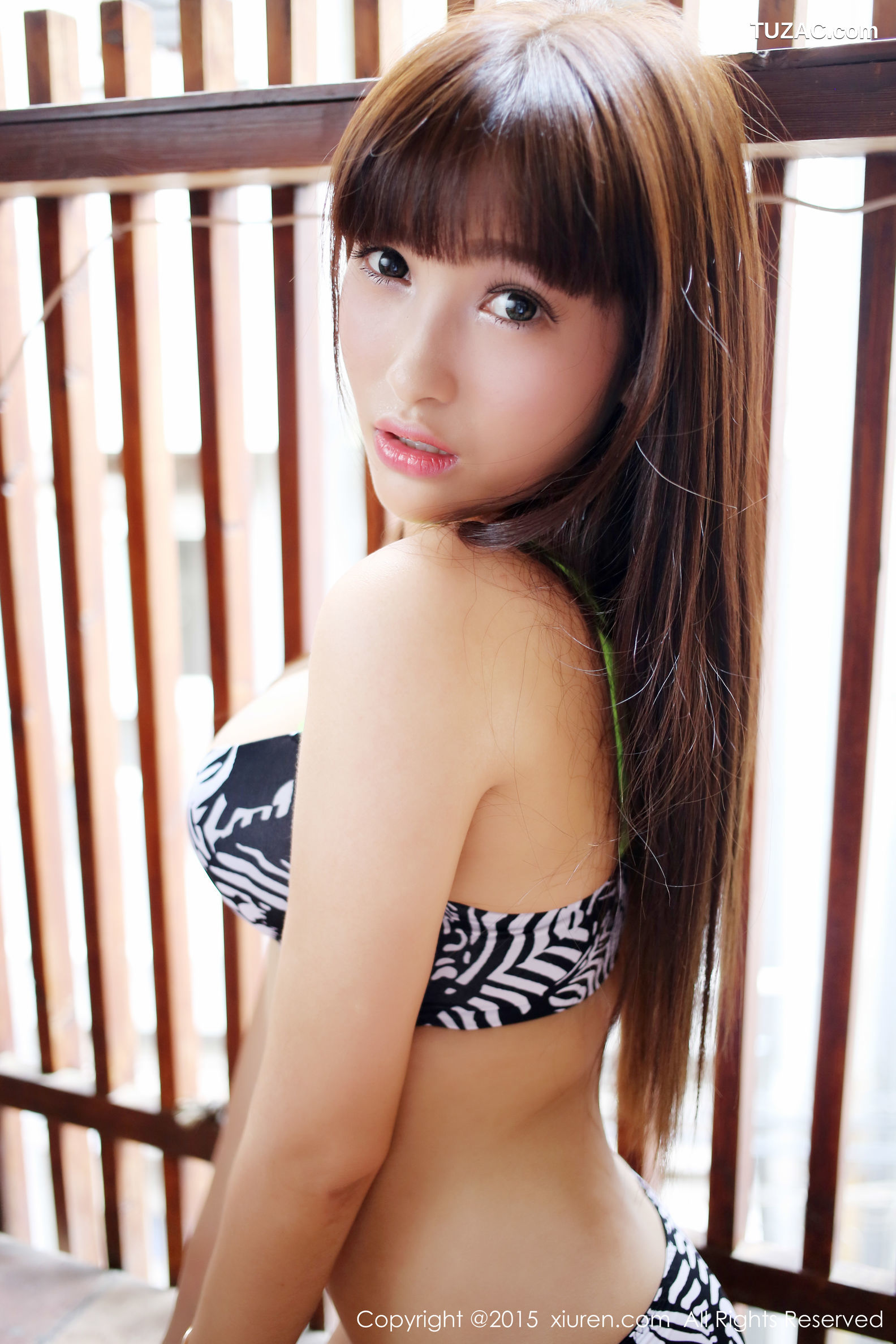 XiuRen秀人网-447-比基尼-《比基尼-热裤系列》-2015.12.25