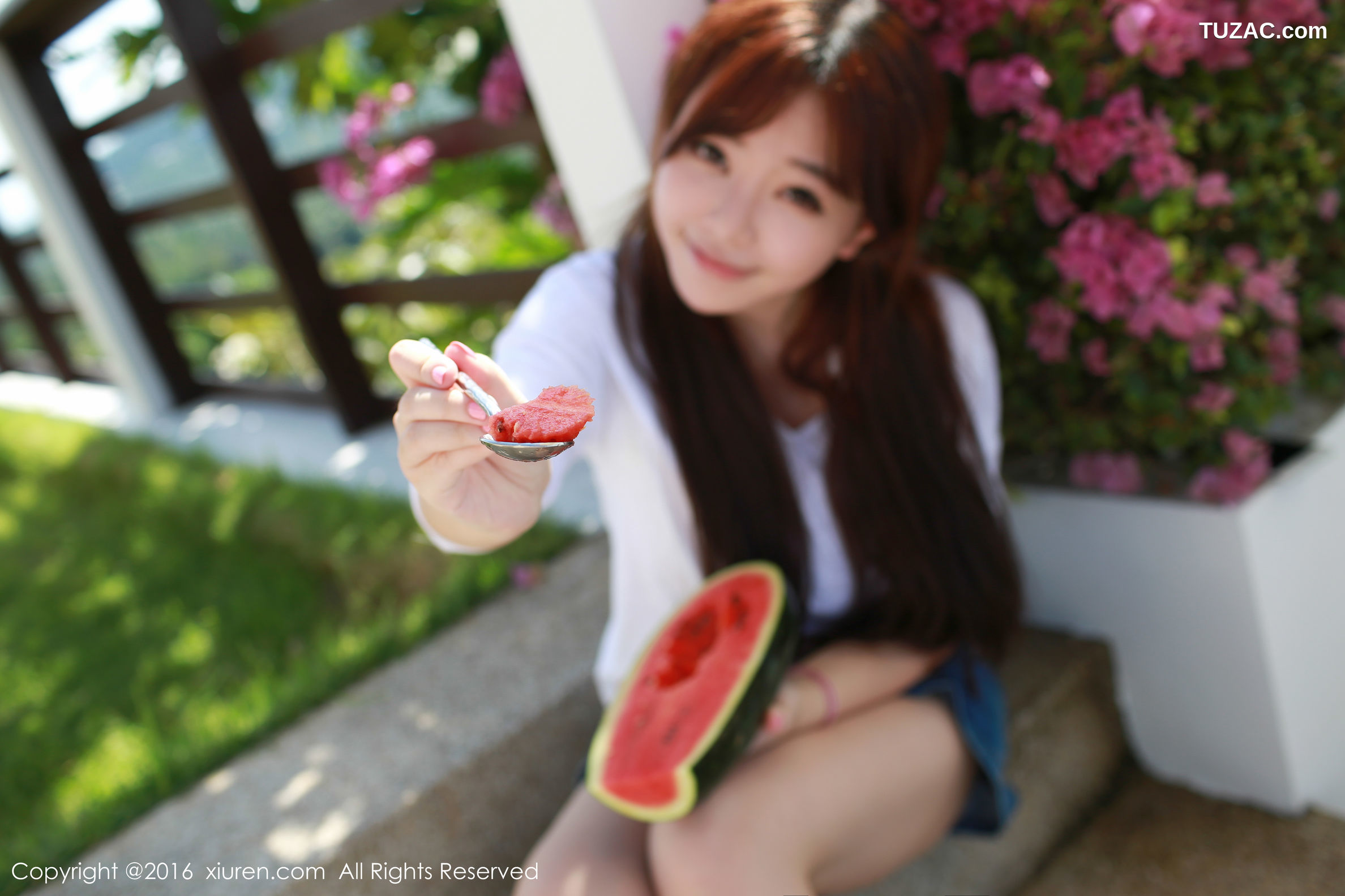 XiuRen秀人网-490-刘飞儿-《西瓜-牛仔超短裙-针织内衣》-2016.02.29