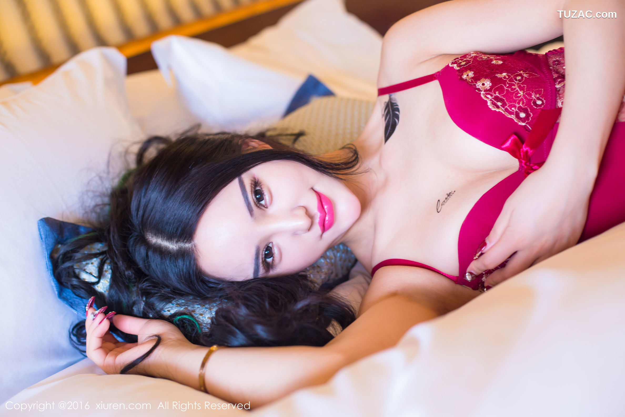 XiuRen秀人网-506-陳雅漫Vicky-《3套吊带睡衣》-2016.04.11