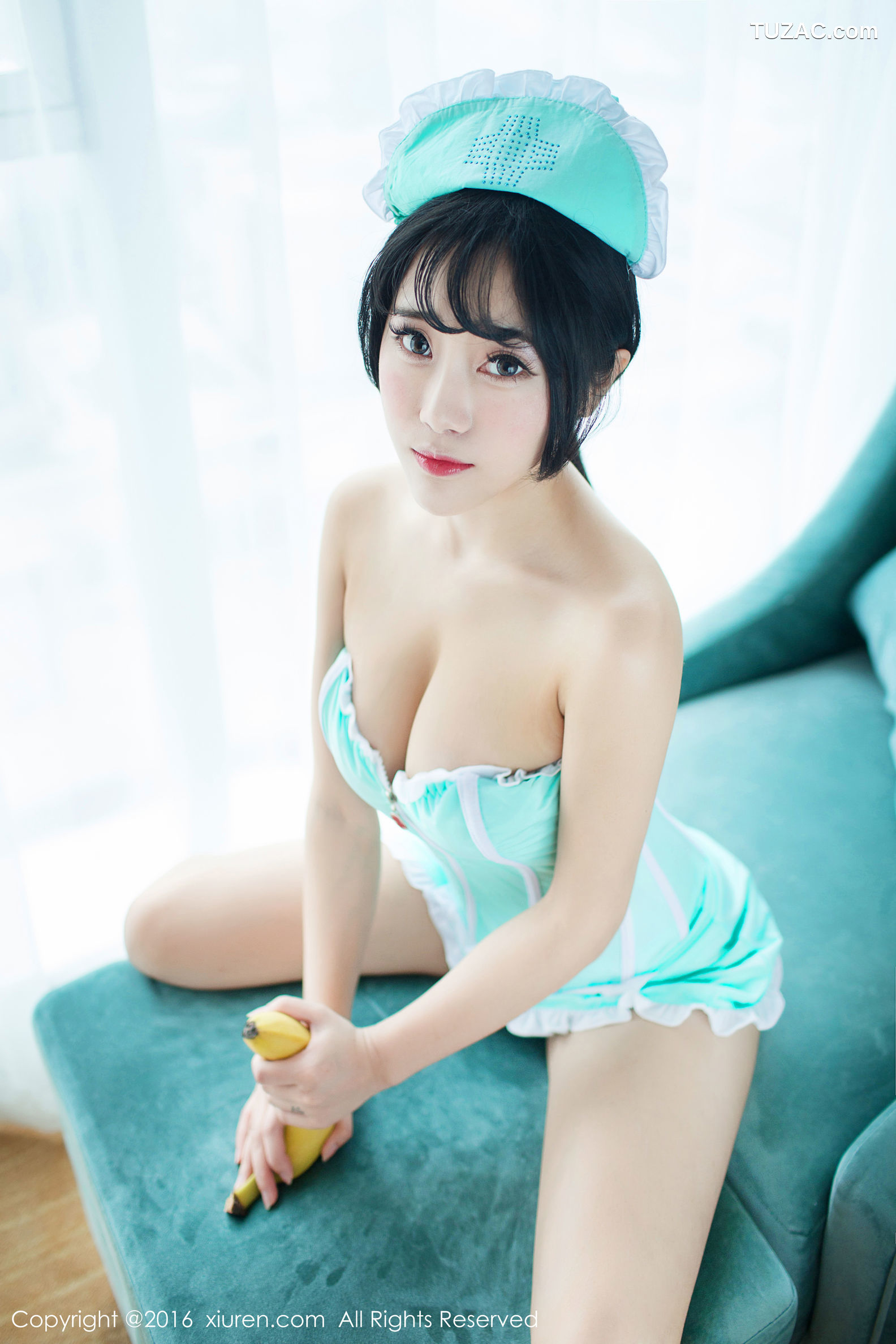 XiuRen秀人网-550-兜豆靓-《香蕉小护士》-2016.06.23