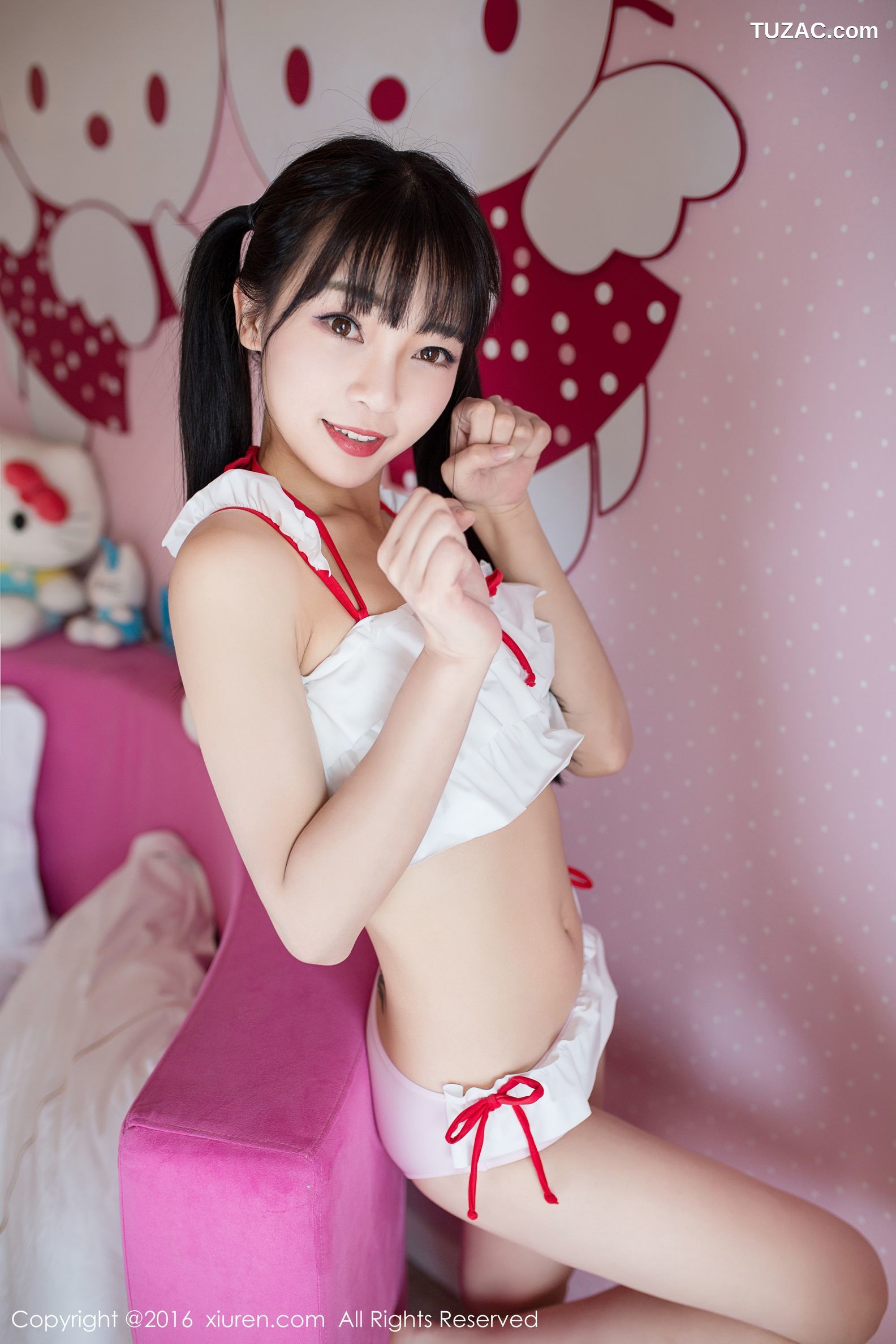 XiuRen秀人网-552-Mio莉莉-《丝粉色的初恋》-2016.06.27