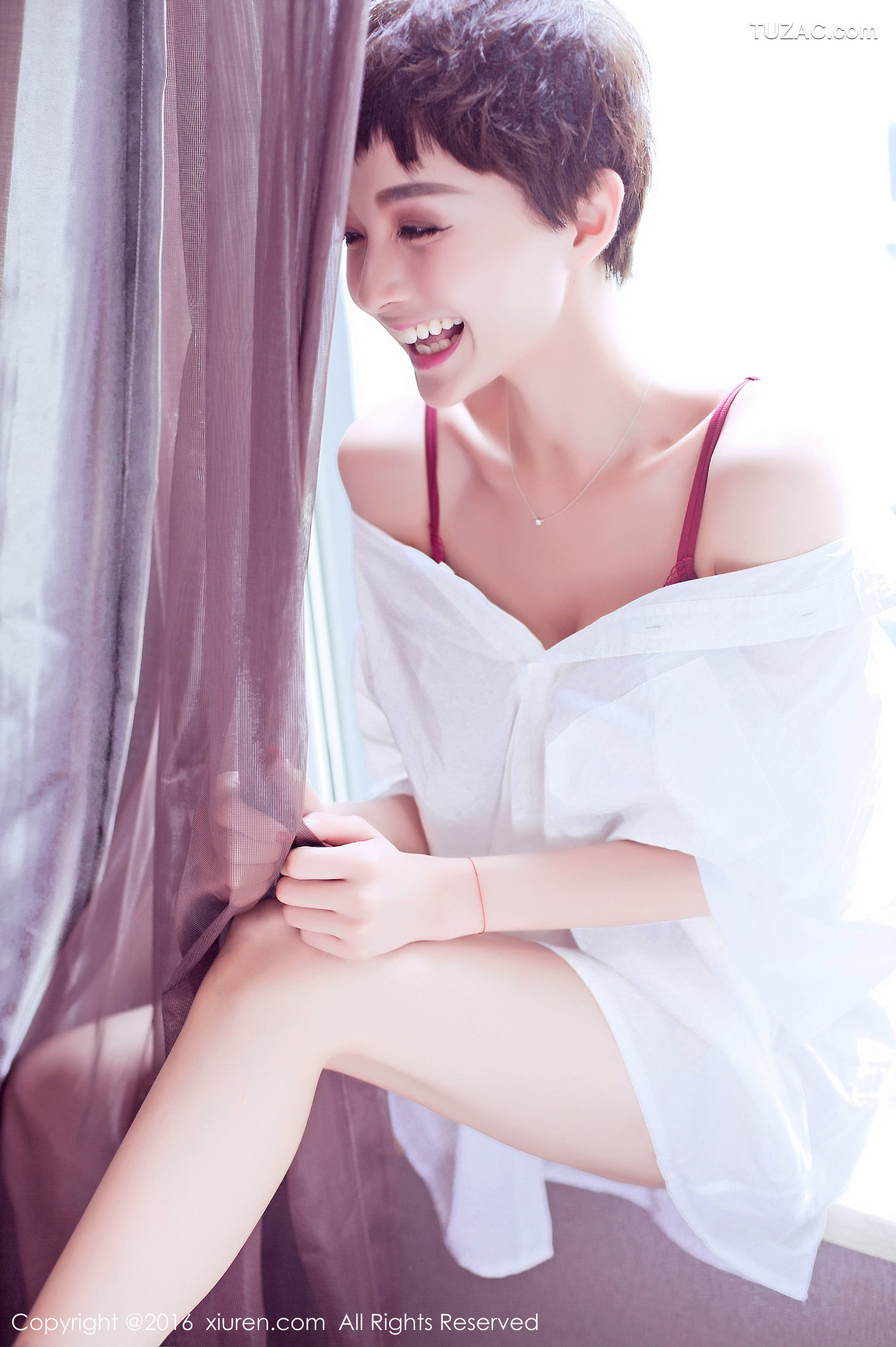 XiuRen秀人网-600-小杨幂-《制服衬衣-休闲内衬-浴缸湿身》-2016.09.20