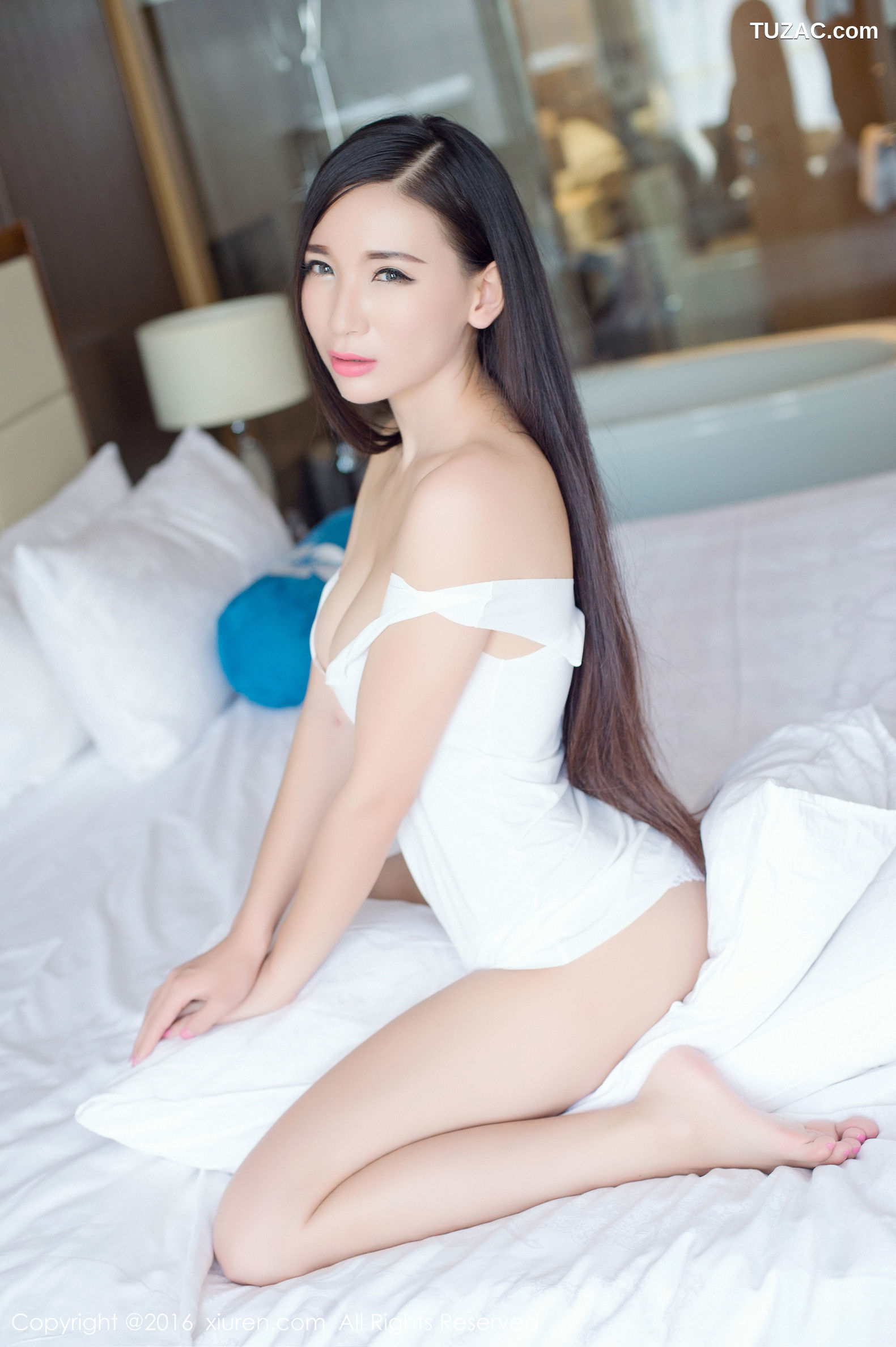 XiuRen秀人网-605-赵颖-《休闲比基尼-休闲内衣诱惑》-2016.09.28