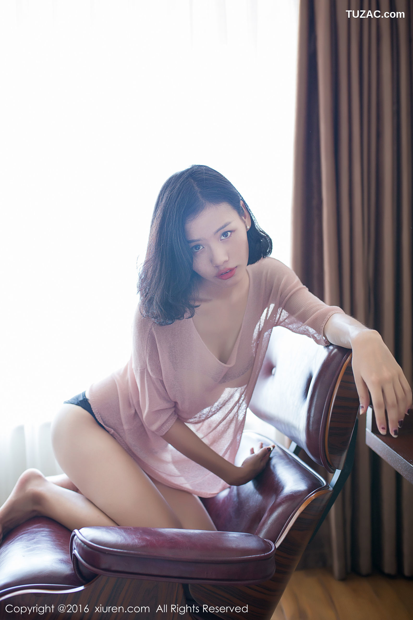 XiuRen秀人网-611-优莉Yoli-《热情似火的成都美女》-2016.10.09