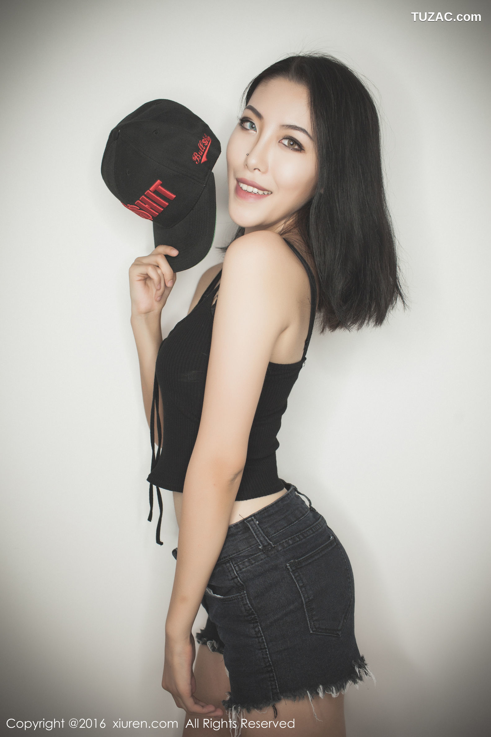 XiuRen秀人网-617-Bobo-《热裤-内衣系列》-2016.10.14