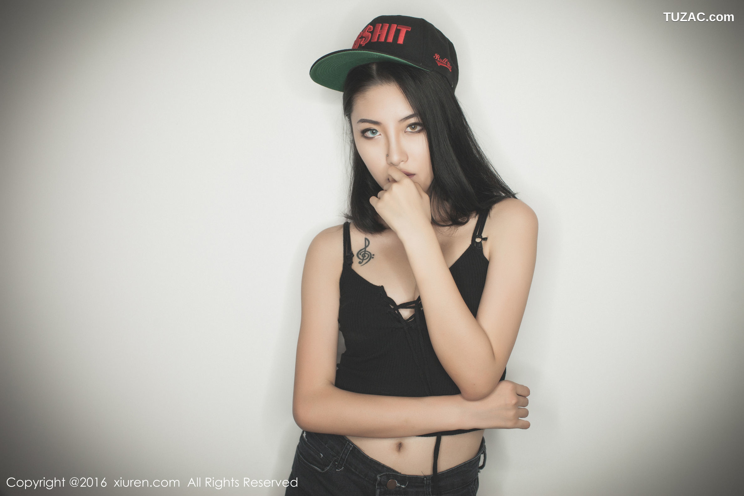 XiuRen秀人网-617-Bobo-《热裤-内衣系列》-2016.10.14