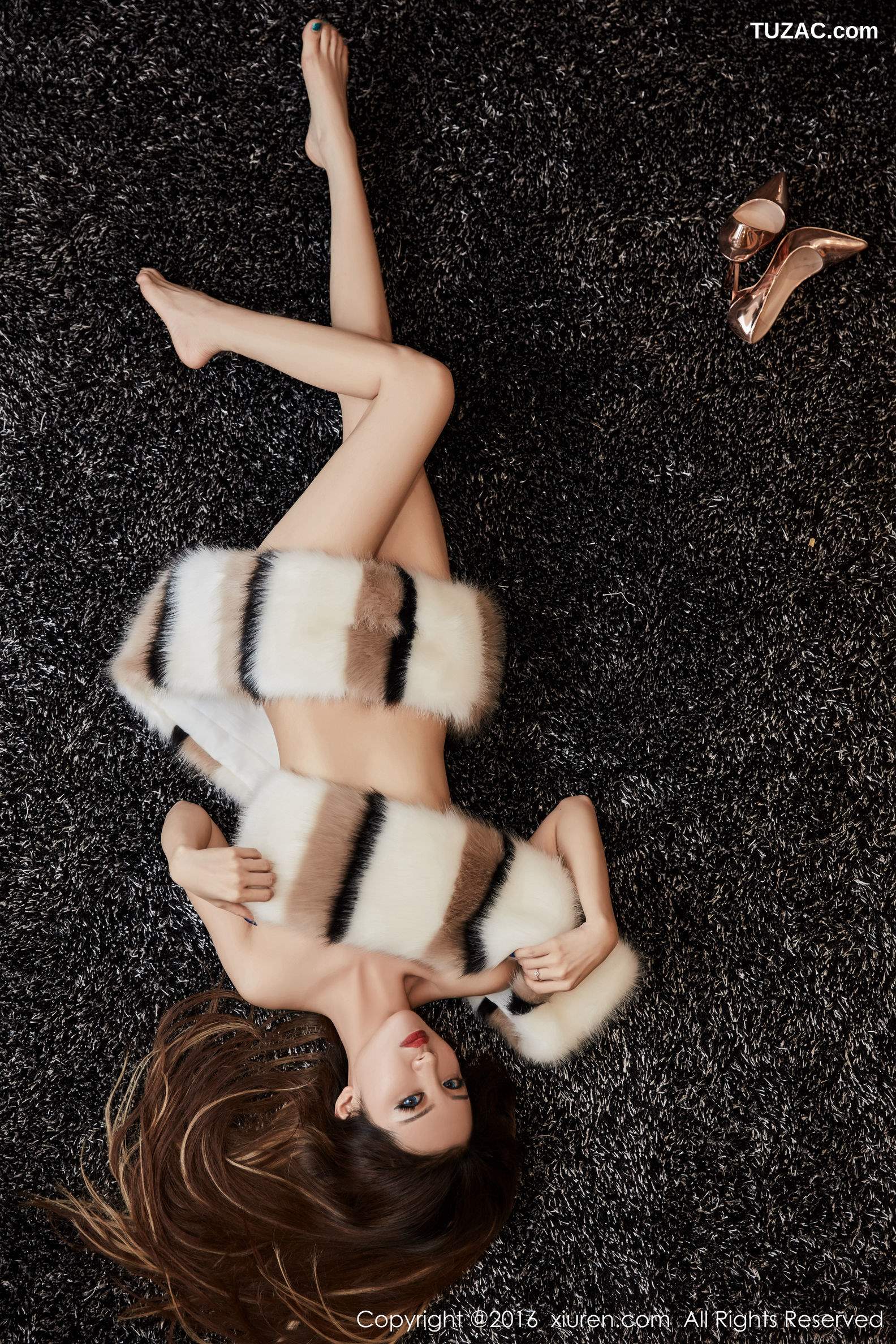 XiuRen秀人网-655-Sugar梁莹-《迷人的夜色》-2016.12.08