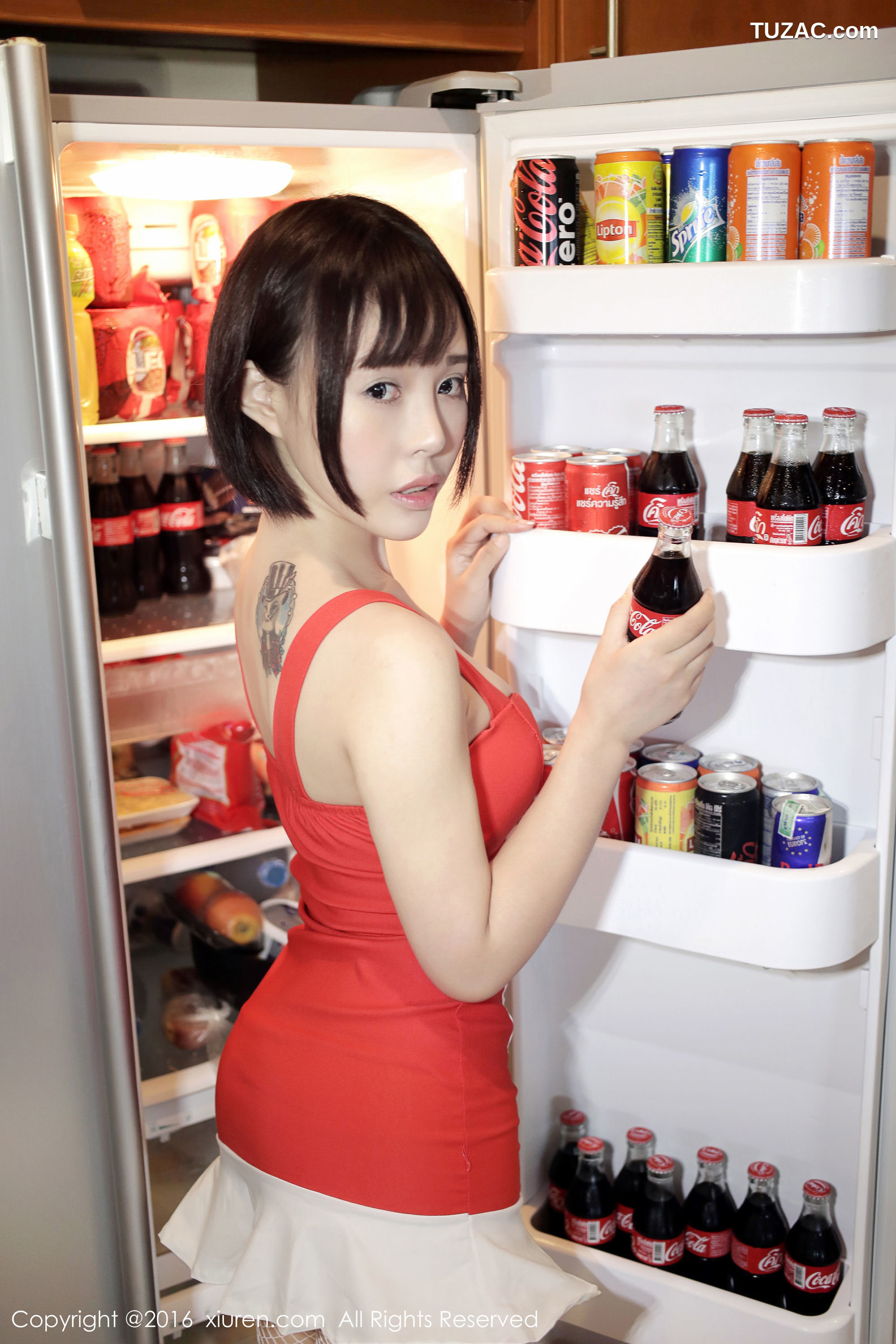 XiuRen秀人网-665-艾莉-《小红裙》-2016.12.23
