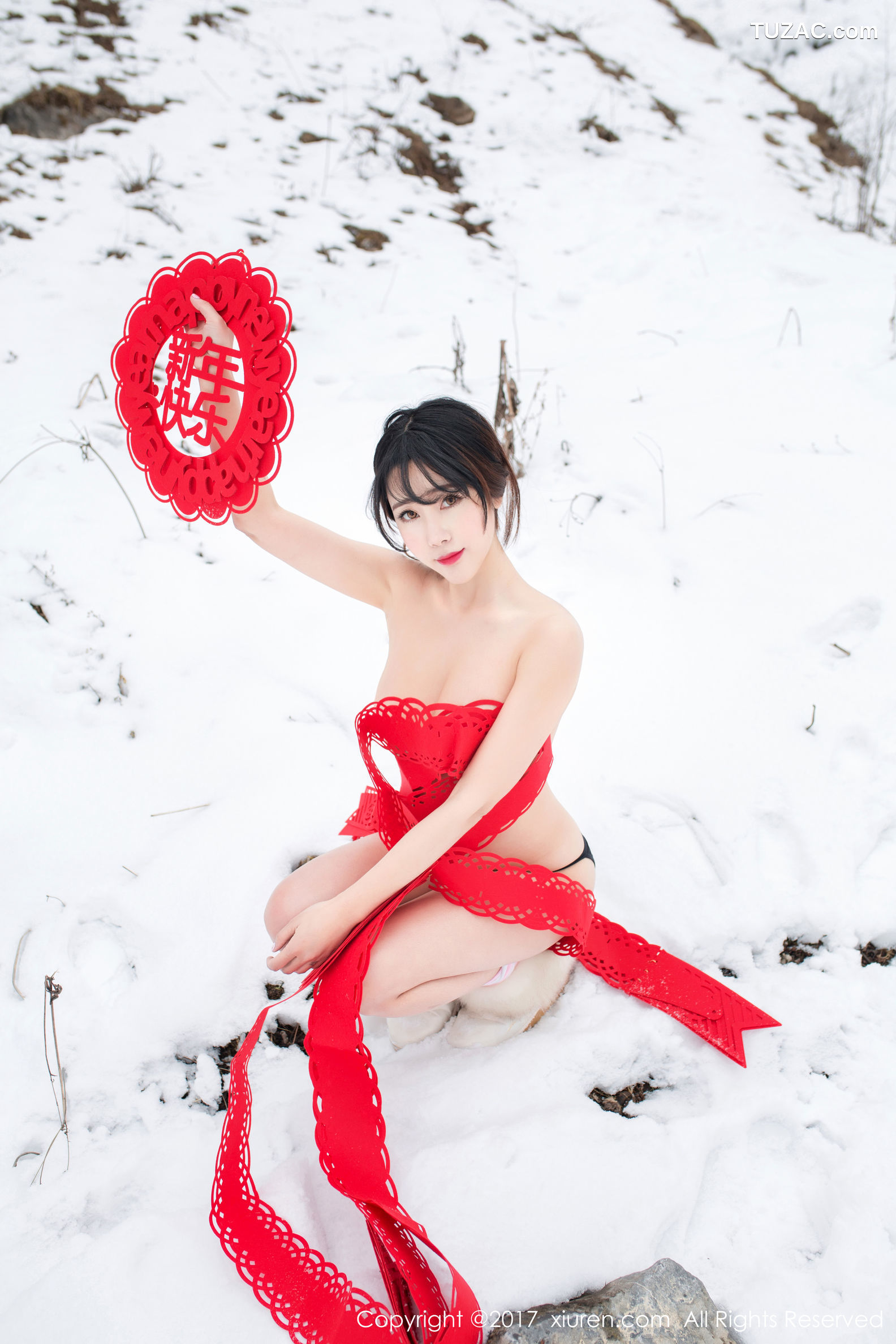XiuRen秀人网-686-兜豆靓-《新年贺岁》-2017.01.22