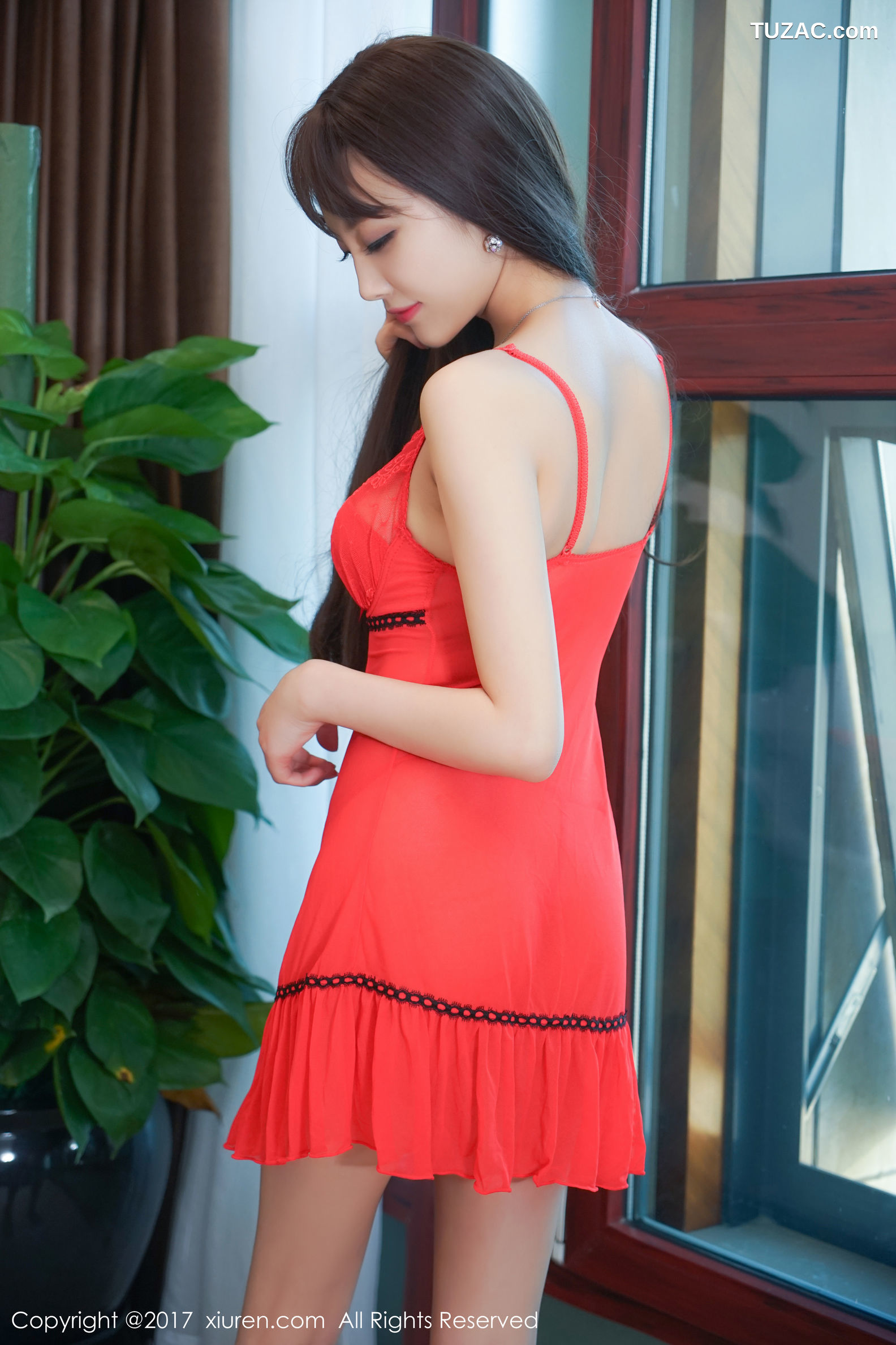 XiuRen秀人网-699-杨晨晨-《6套性感睡衣》-2017.02.17