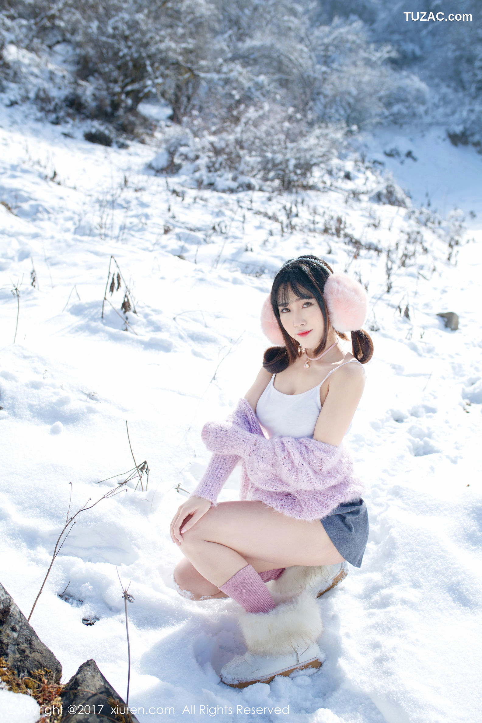 XiuRen秀人网-720-兜豆靓-《冬天雪地人体摄影》-2017.03.15