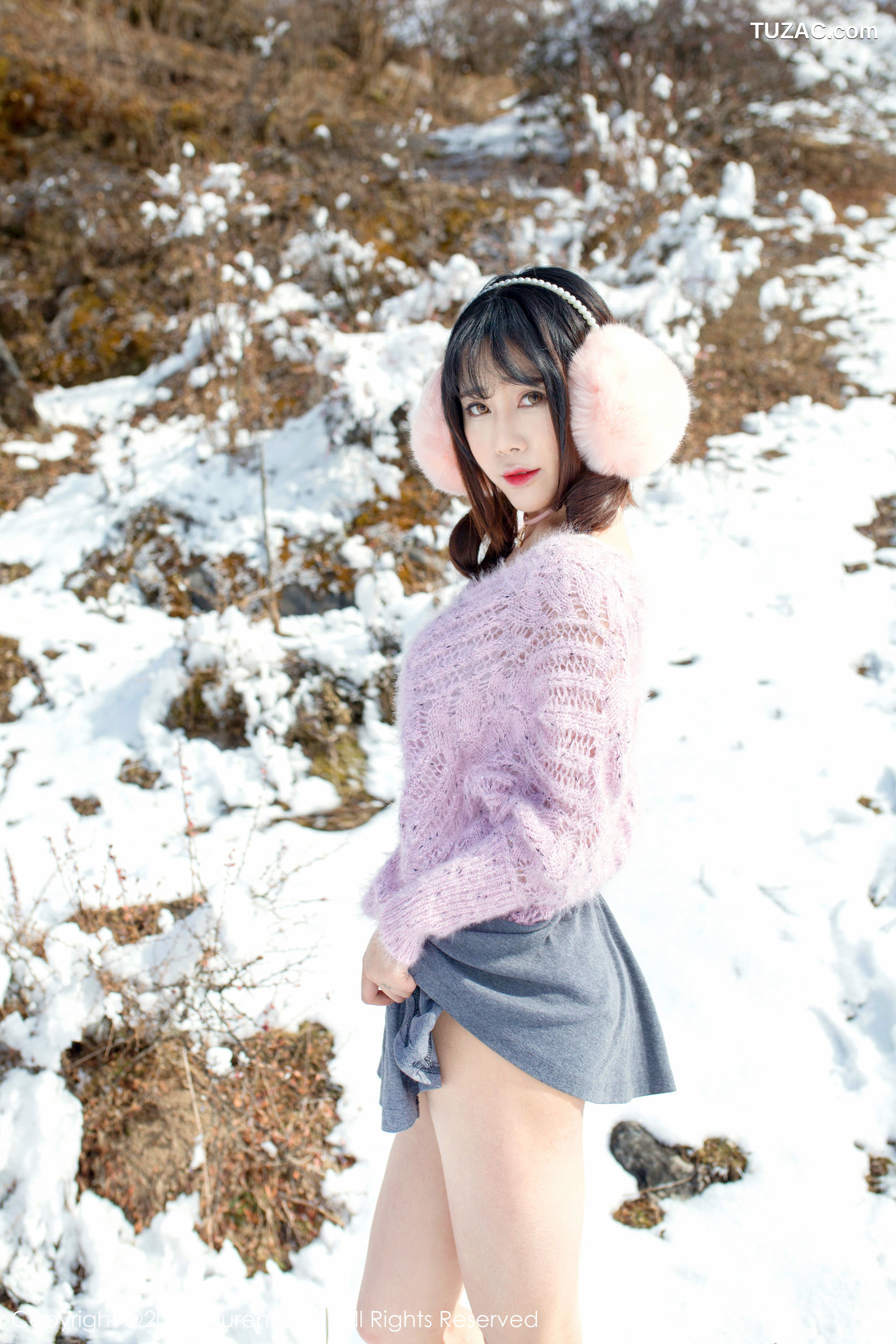 XiuRen秀人网-720-兜豆靓-《冬天雪地人体摄影》-2017.03.15