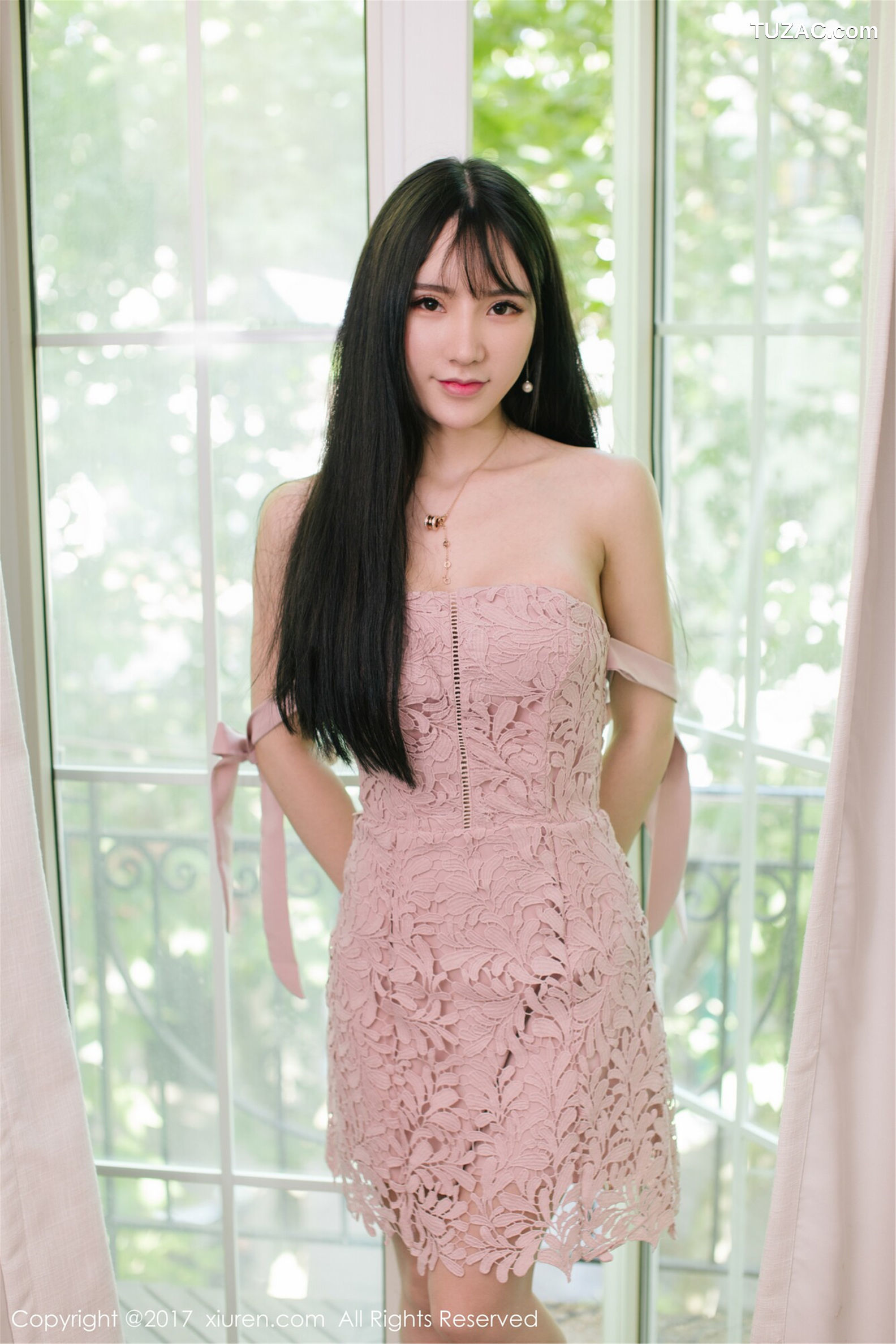 XiuRen秀人网-760-周于希Dummy-《粉色少女的诱惑》-2017.05.27