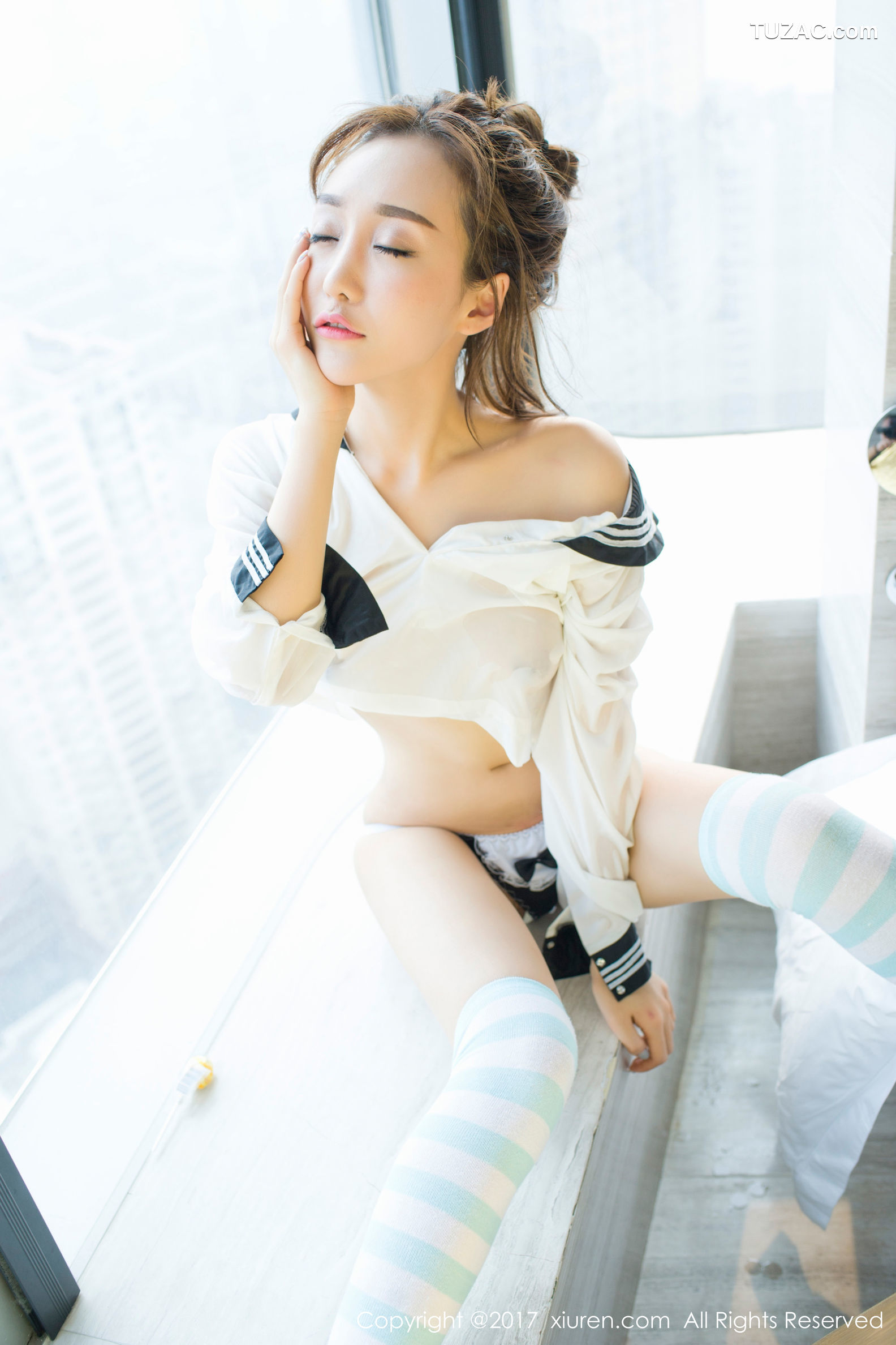 XiuRen秀人网-779-顾灿-《透明学生制服湿身-条带高叉诱惑》-2017.07.06