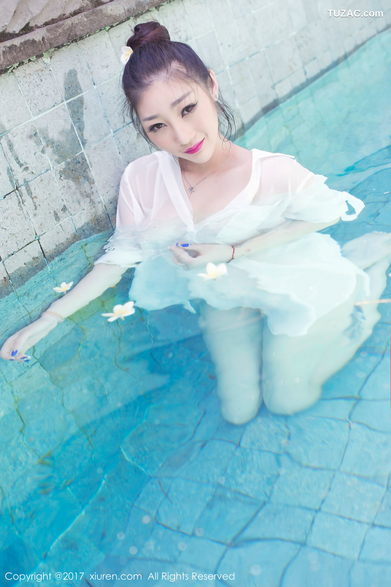 XiuRen秀人网-781-妲己-《衬衫湿身-泡泡浴》-2017.07.11