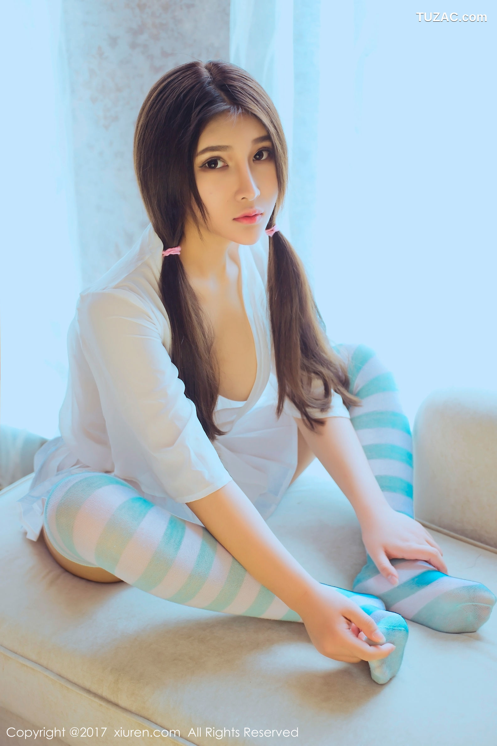 XiuRen秀人网-783-当然是小熊呀-《绝好蜜桃臀细腰》-2017.07.14