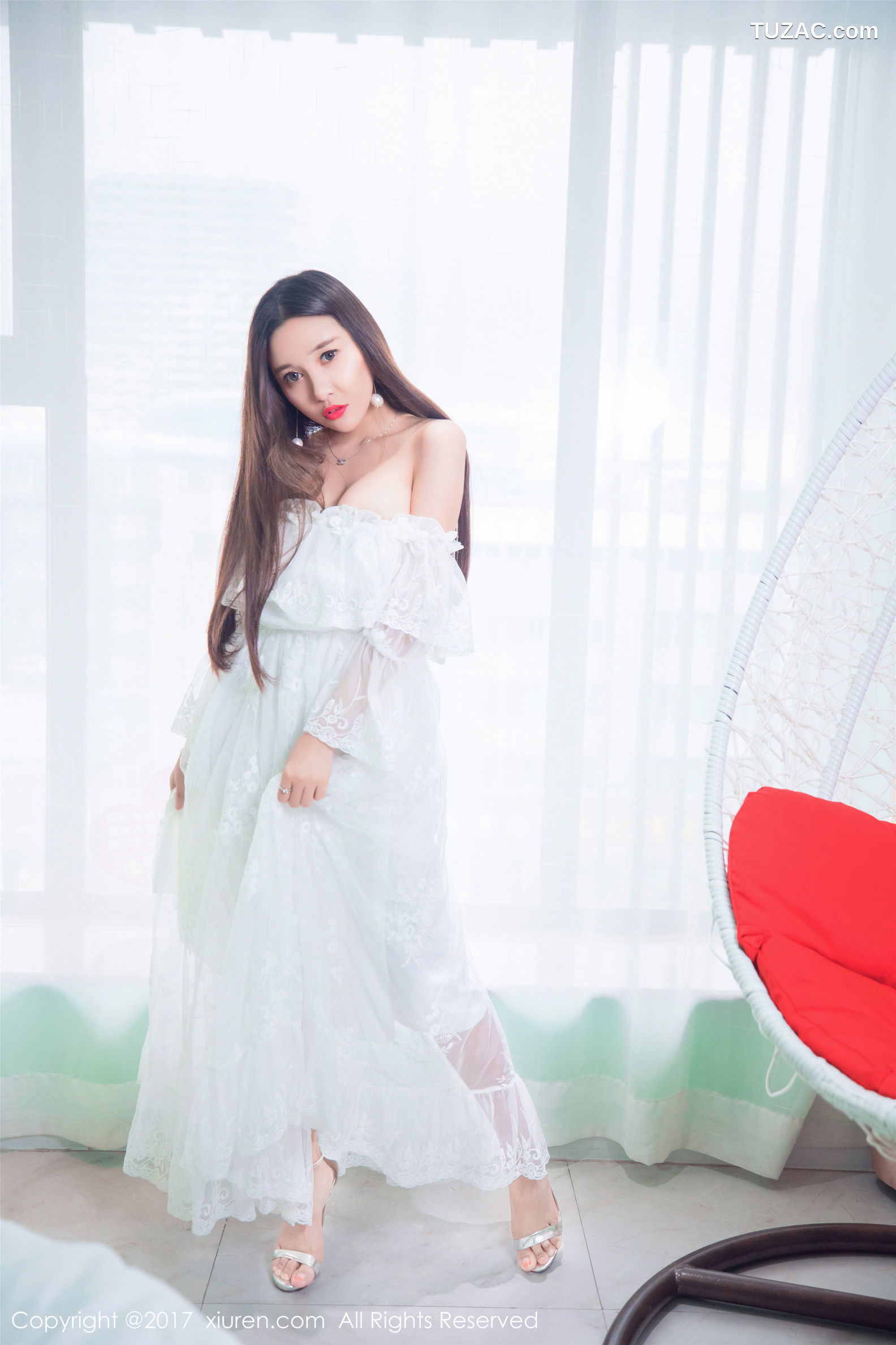 XiuRen秀人网-798-李梓熙-《花仙子-迷人的小妖精》-2017.08.09