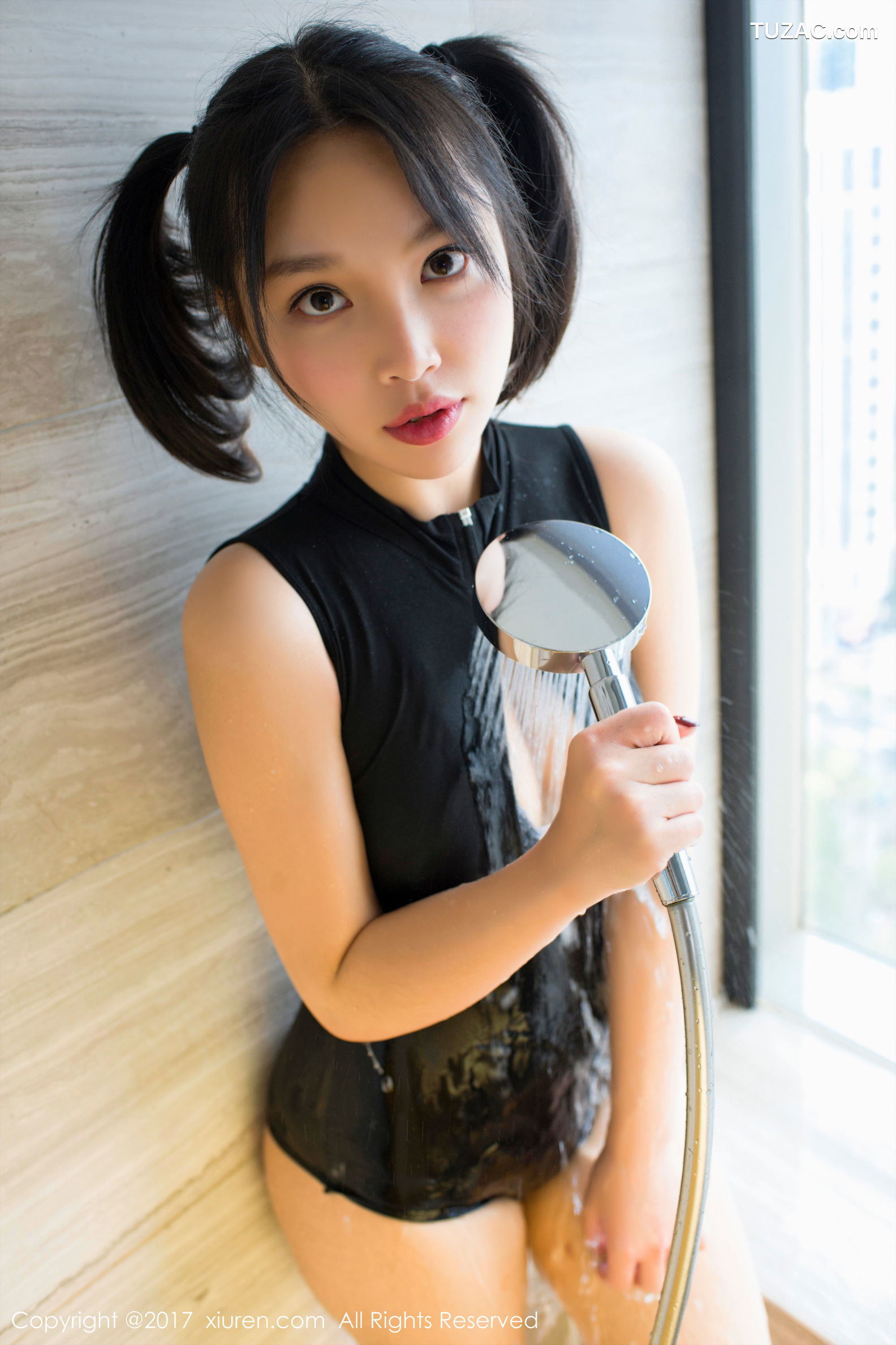 XiuRen秀人网-861-小纯子-《日系童颜巨乳小美女》-2017.12.01