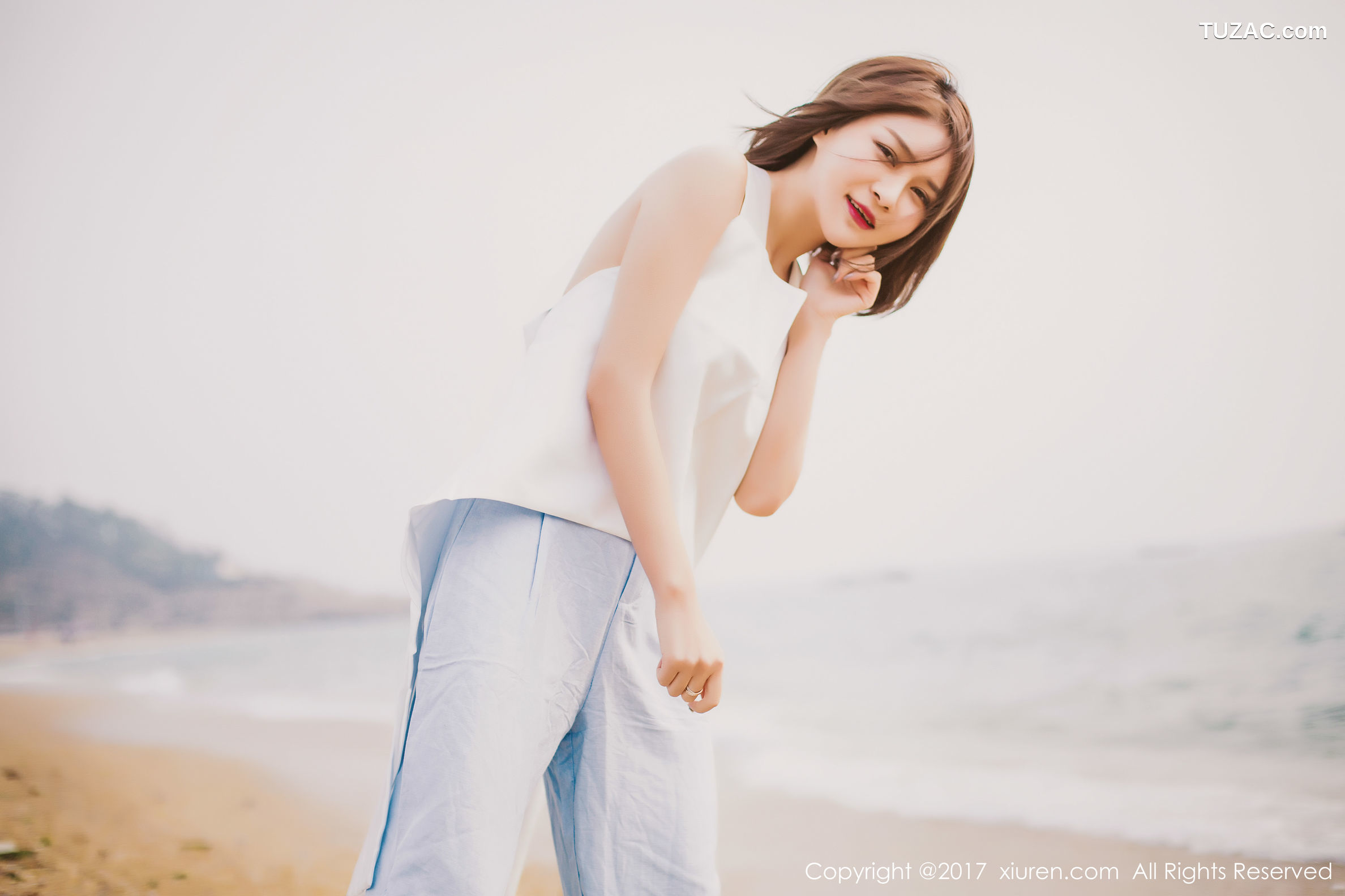 XiuRen秀人网-879-廿十-《海边唯美风-性感室内》-2017.12.25