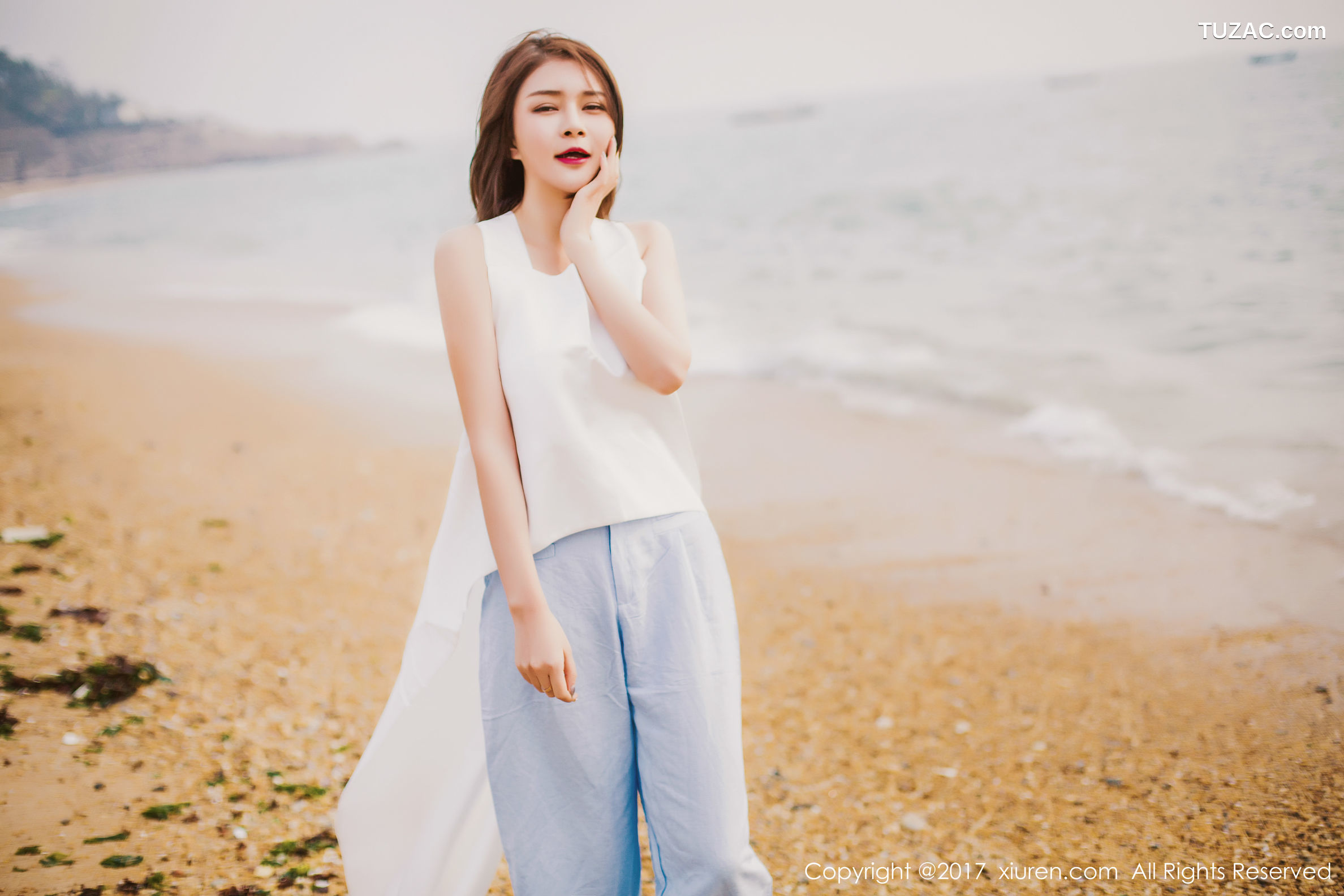 XiuRen秀人网-879-廿十-《海边唯美风-性感室内》-2017.12.25