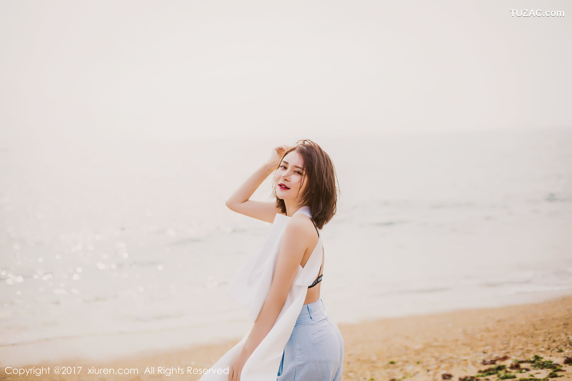 XiuRen秀人网-879-廿十-《海边唯美风-性感室内》-2017.12.25