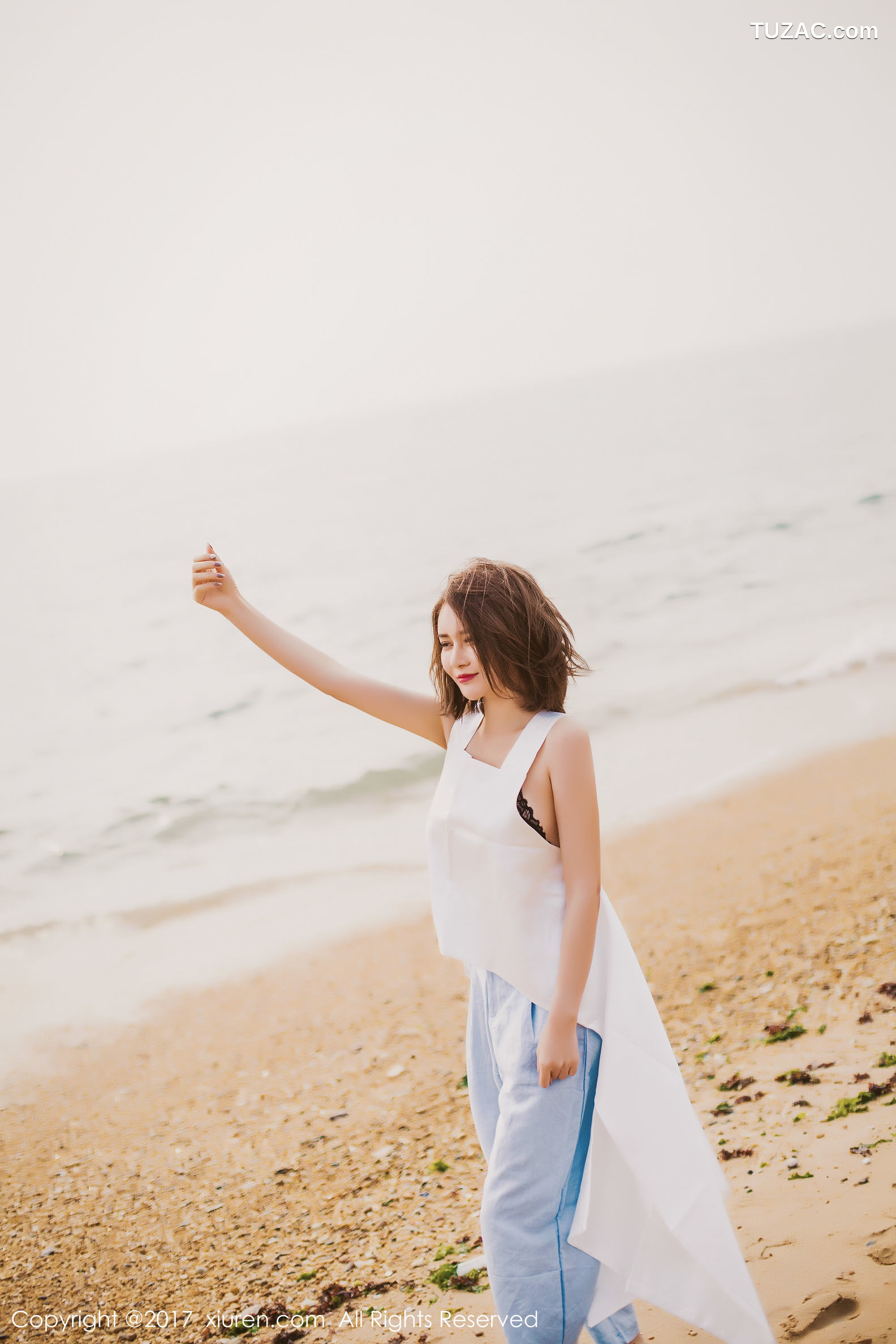 XiuRen秀人网-879-廿十-《海边唯美风-性感室内》-2017.12.25
