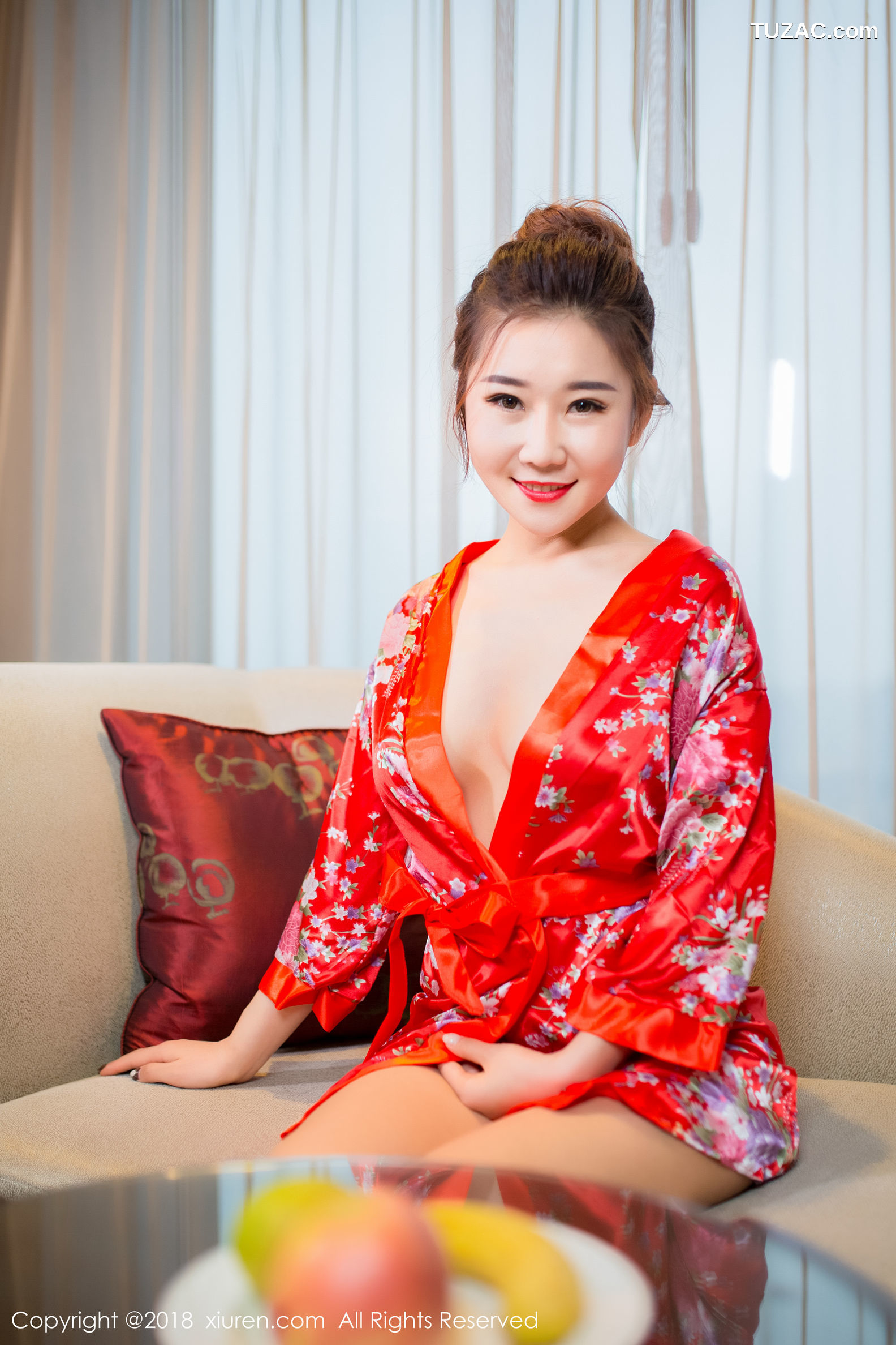 XiuRen秀人网-892-棉花糖Candy-《华丽和服-半透丝袜》-2018.01.10
