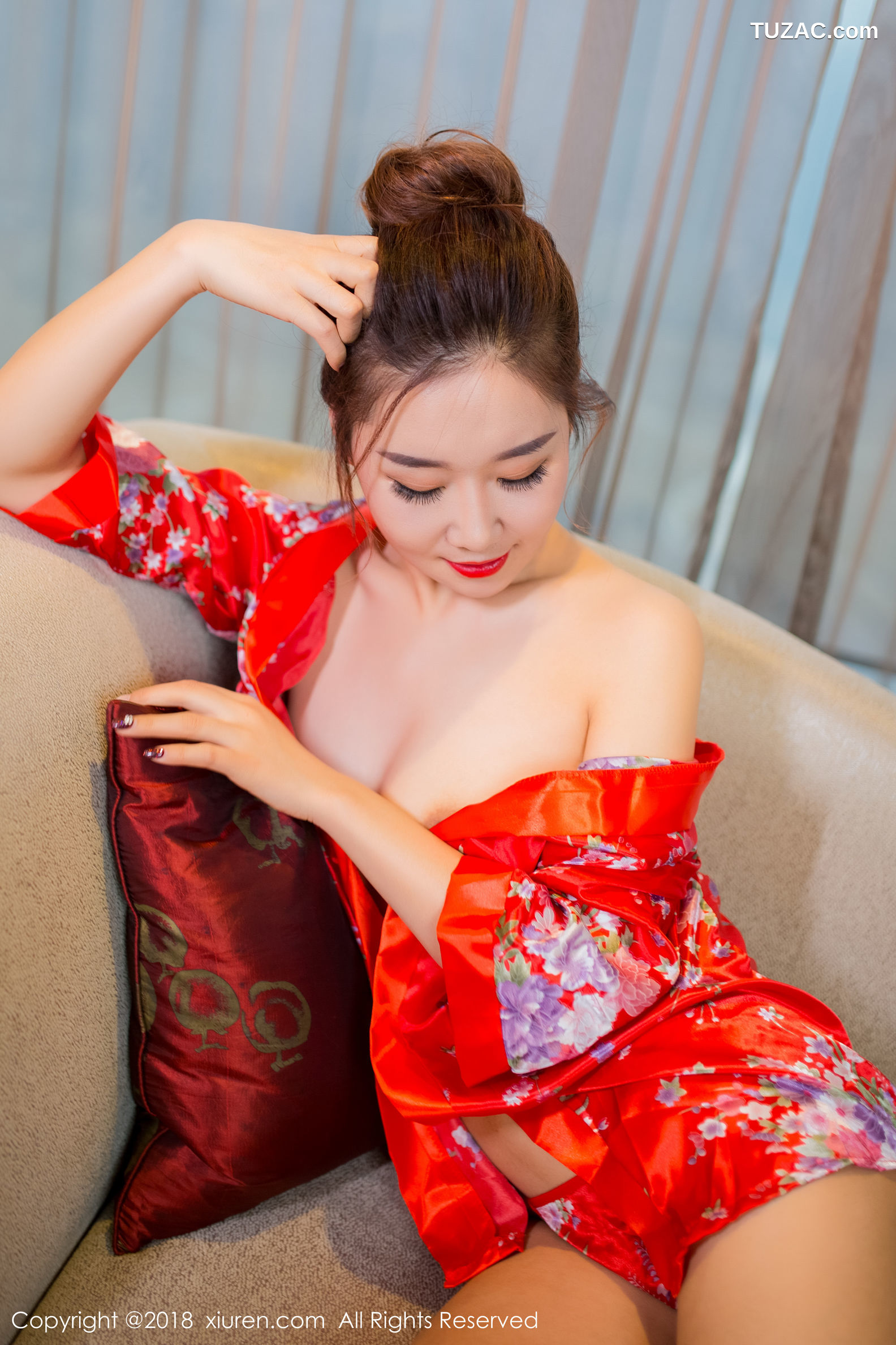 XiuRen秀人网-892-棉花糖Candy-《华丽和服-半透丝袜》-2018.01.10